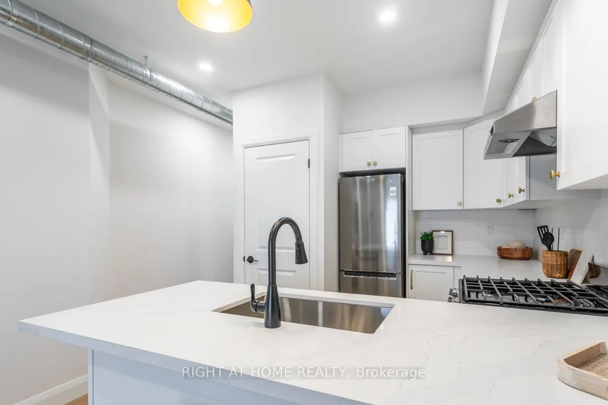 Photo 2 of Unit 1, 113 Catharine Street N, Hamilton, Beasley — HOMEH