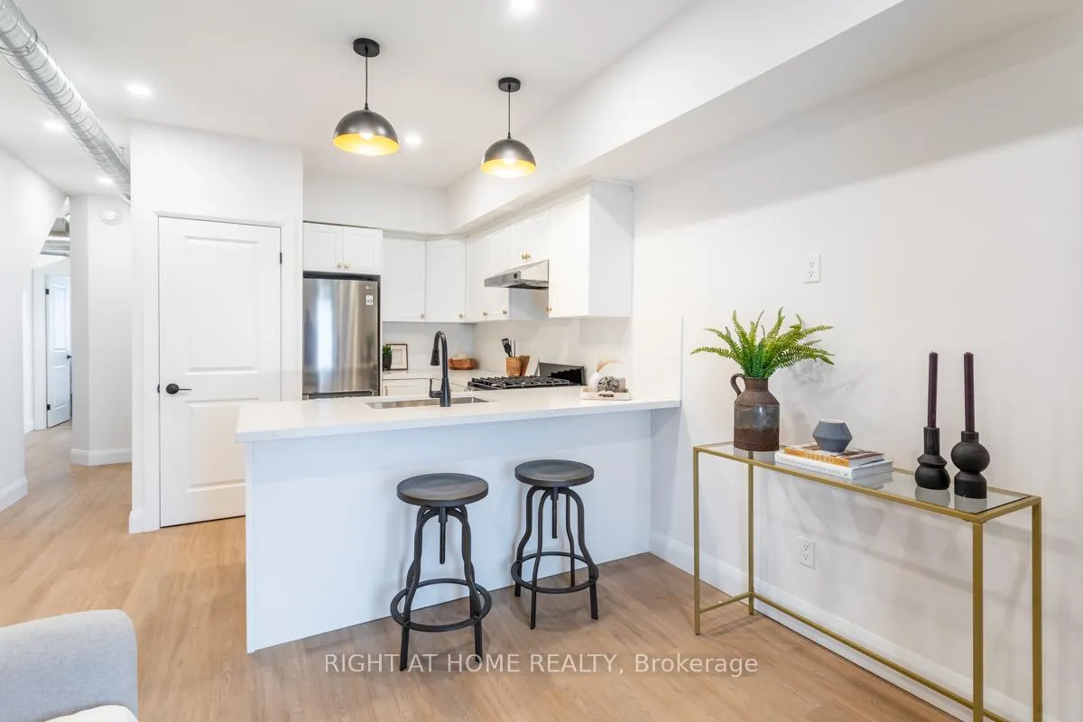 Photo 4 of Unit 1, 113 Catharine Street N, Hamilton, Beasley — HOMEH