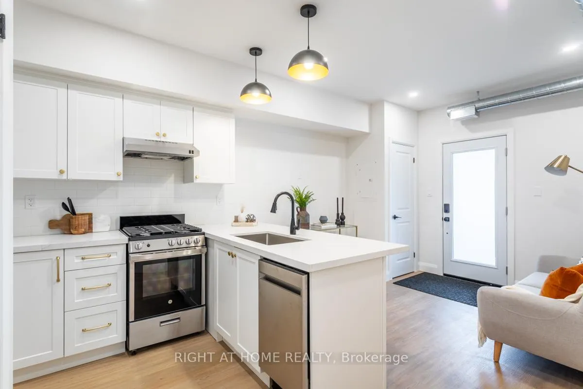 Photo 7 of Unit 1, 113 Catharine Street N, Hamilton, Beasley — HOMEH