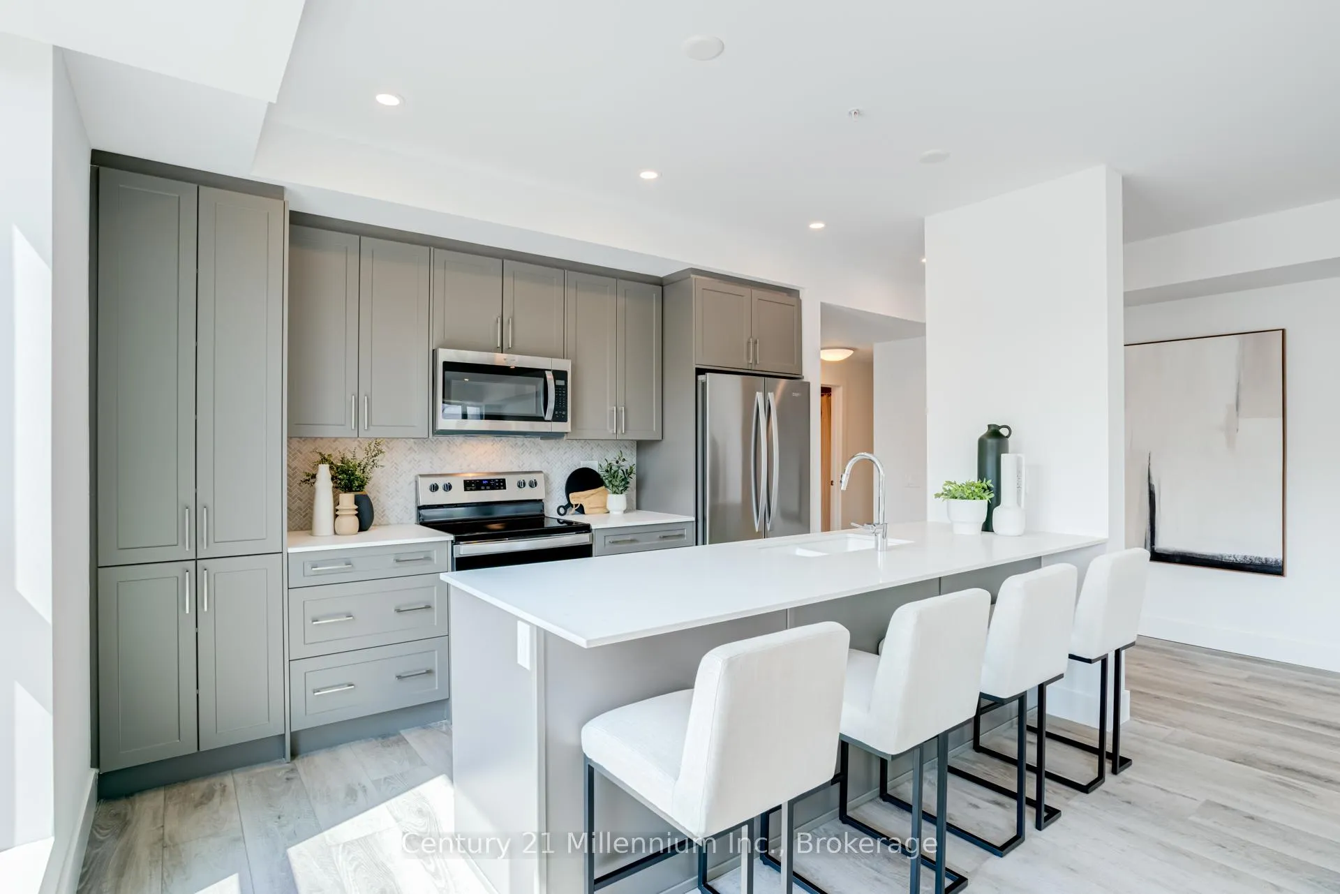 Photo 2 of Unit 310, 4 Kimberly Lane, Collingwood — HOMEH