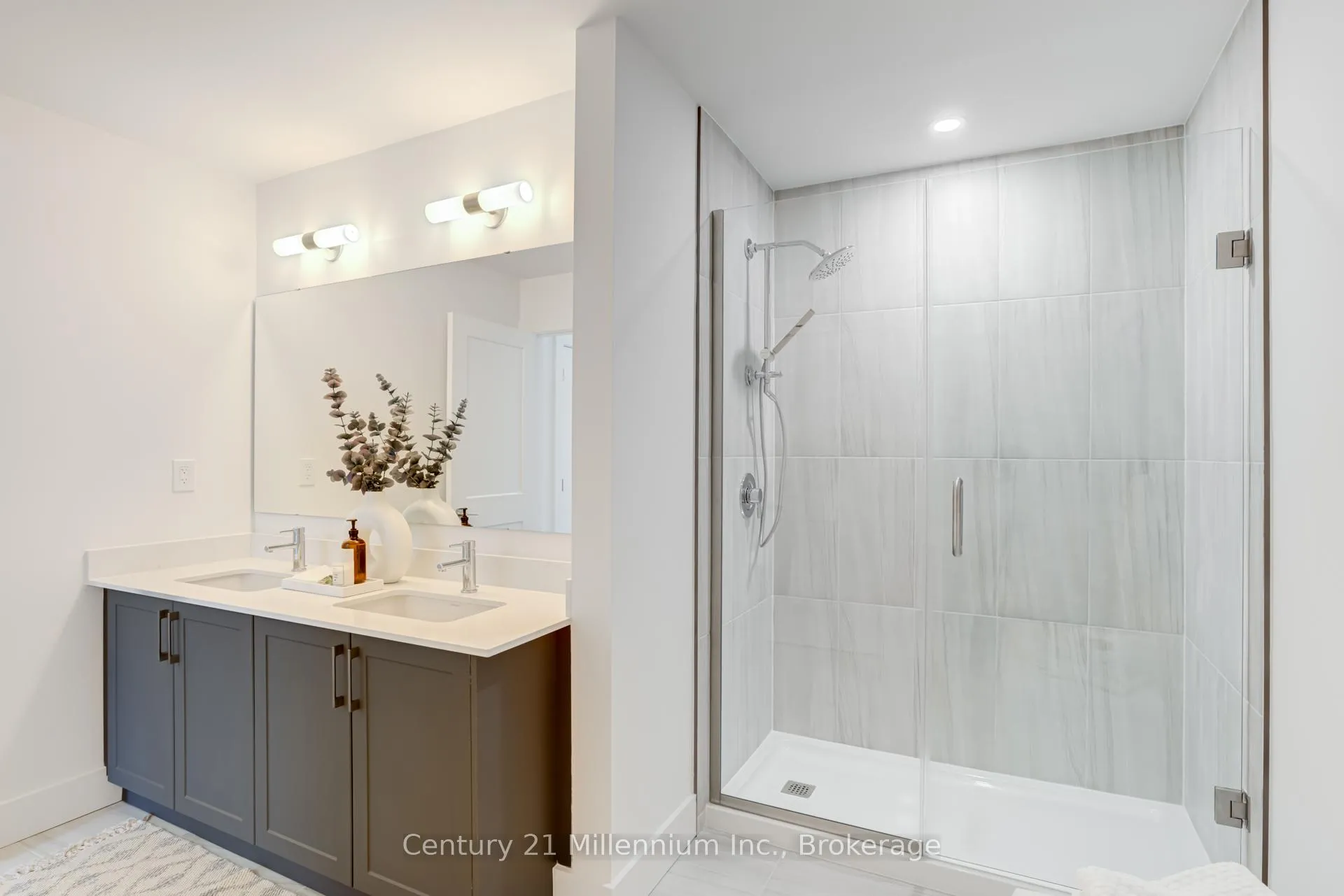 Photo 5 of Unit 310, 4 Kimberly Lane, Collingwood — HOMEH