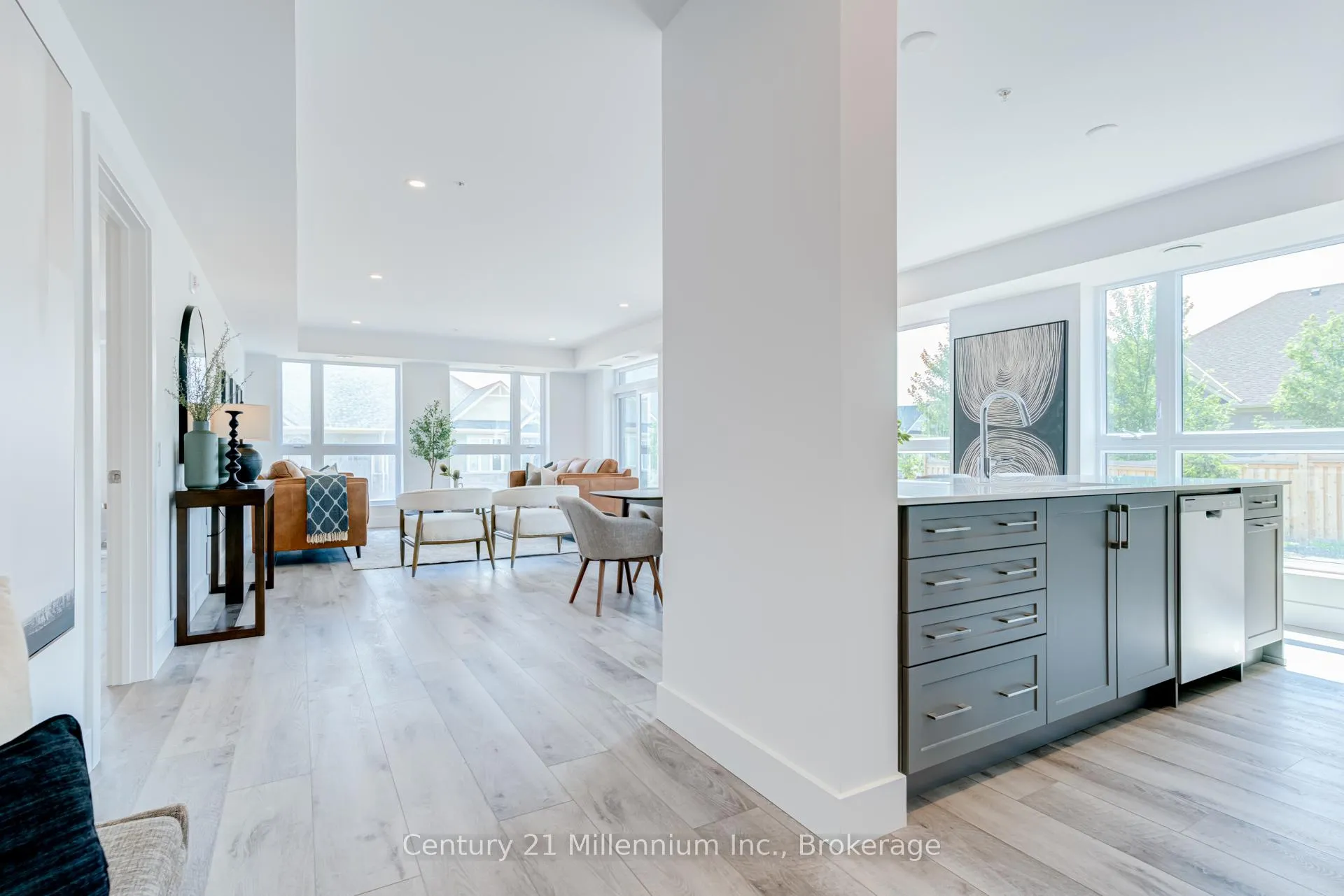 Photo 7 of Unit 310, 4 Kimberly Lane, Collingwood — HOMEH