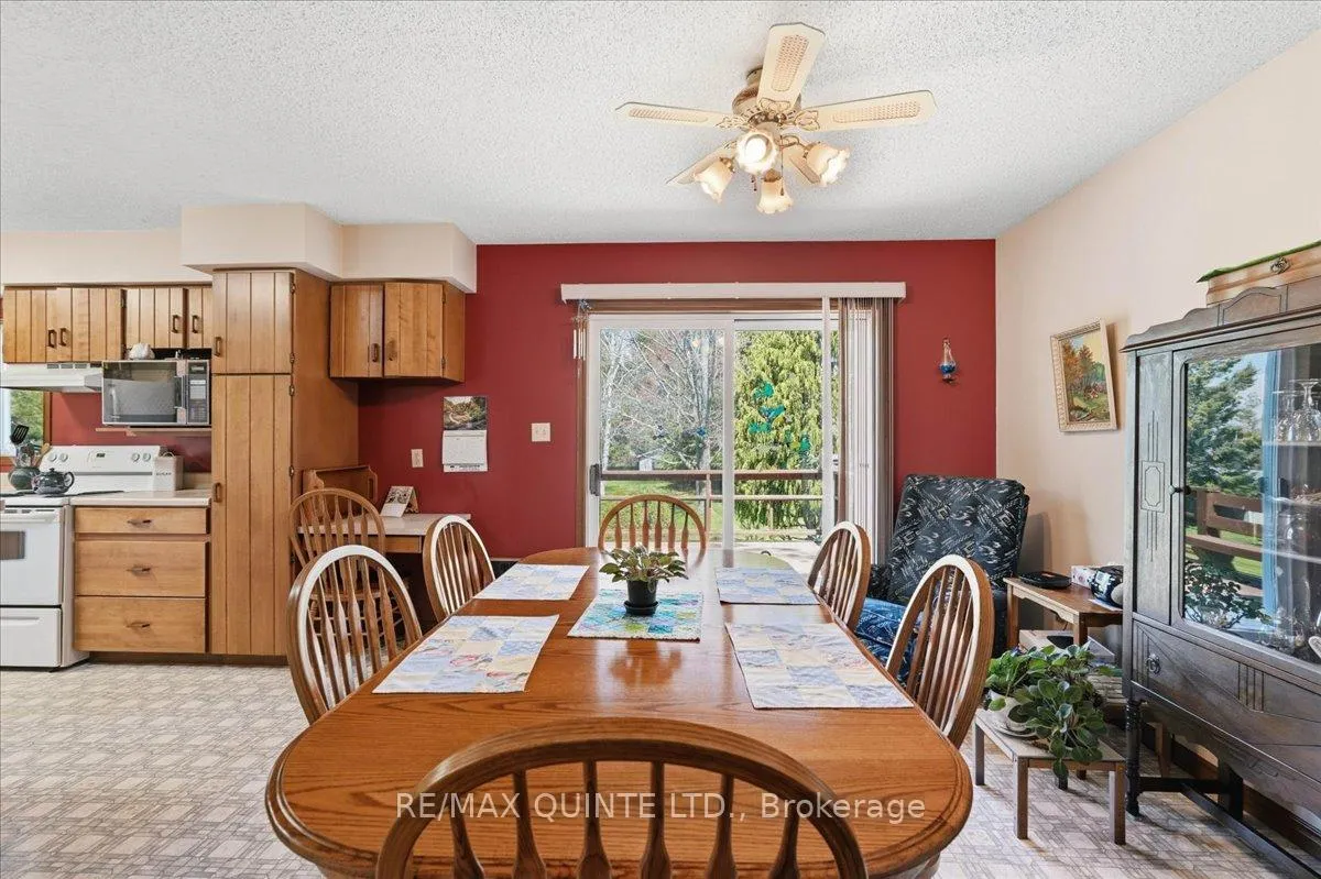 Photo 11 of 45 Shannon Road, Prince Edward County, Bloomfield Ward — HOMEH