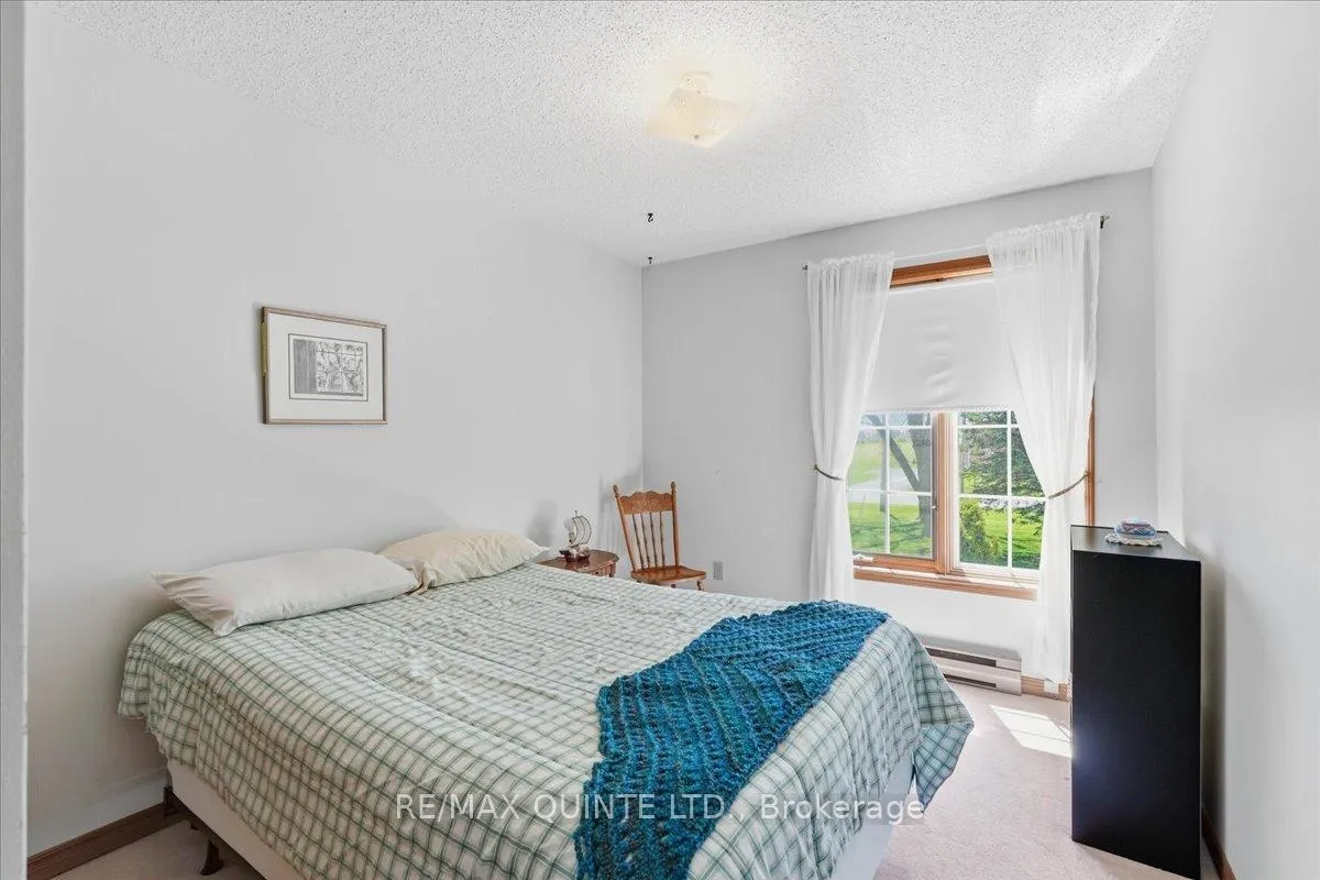 Photo 17 of 45 Shannon Road, Prince Edward County, Bloomfield Ward — HOMEH