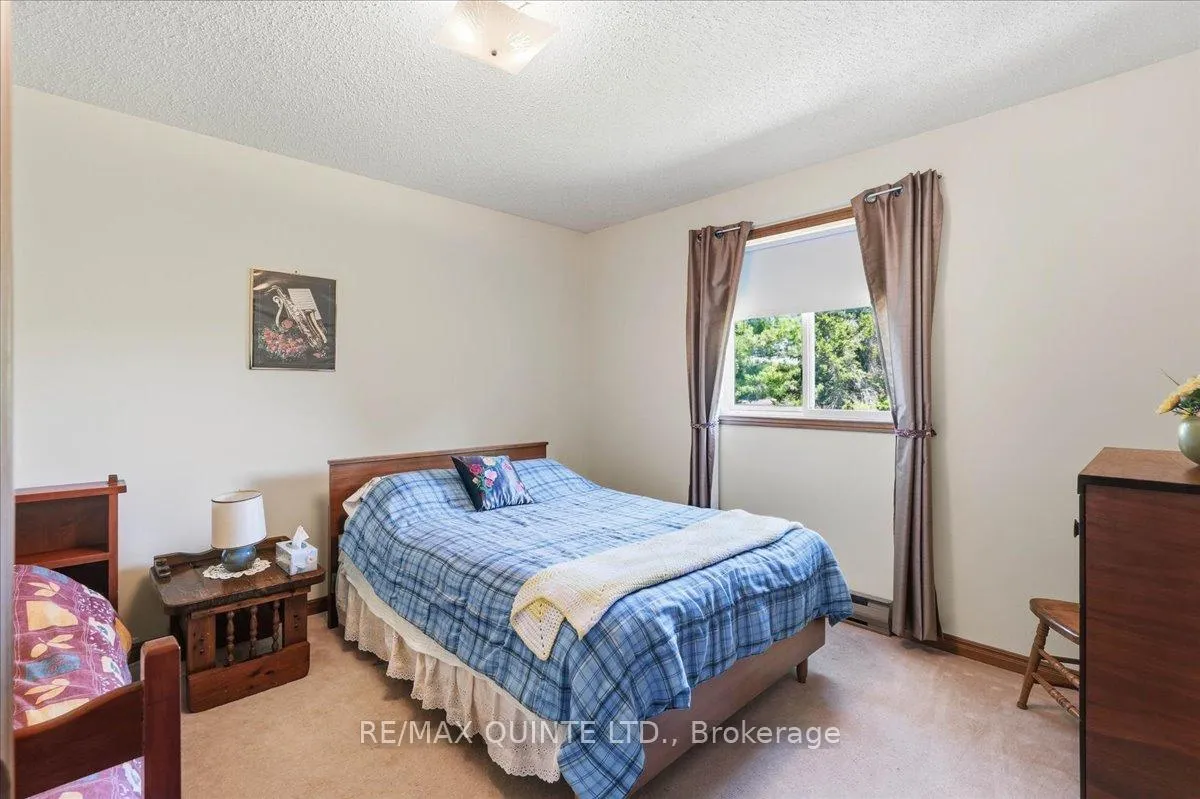 Photo 19 of 45 Shannon Road, Prince Edward County, Bloomfield Ward — HOMEH