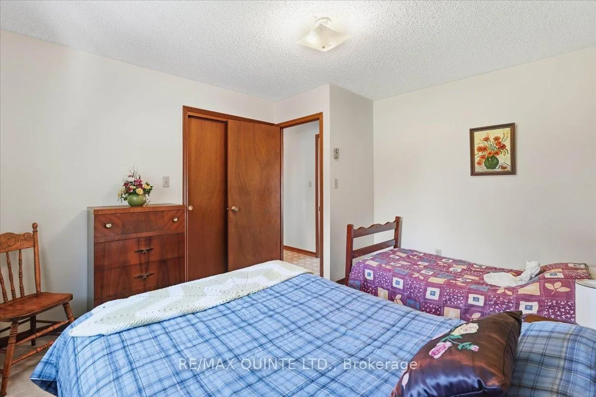Photo 20 of 45 Shannon Road, Prince Edward County, Bloomfield Ward — HOMEH