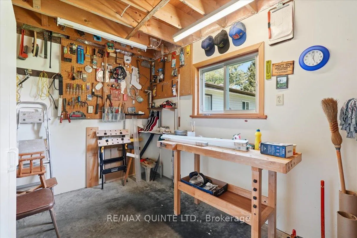 Photo 32 of 45 Shannon Road, Prince Edward County, Bloomfield Ward — HOMEH
