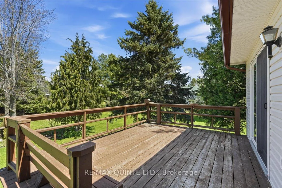 Photo 46 of 45 Shannon Road, Prince Edward County, Bloomfield Ward — HOMEH