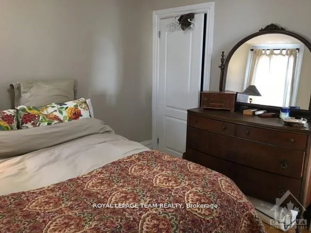 Photo 7 of Unit 2, 86 Bayswater Avenue, Ottawa, Hintonburg — HOMEH