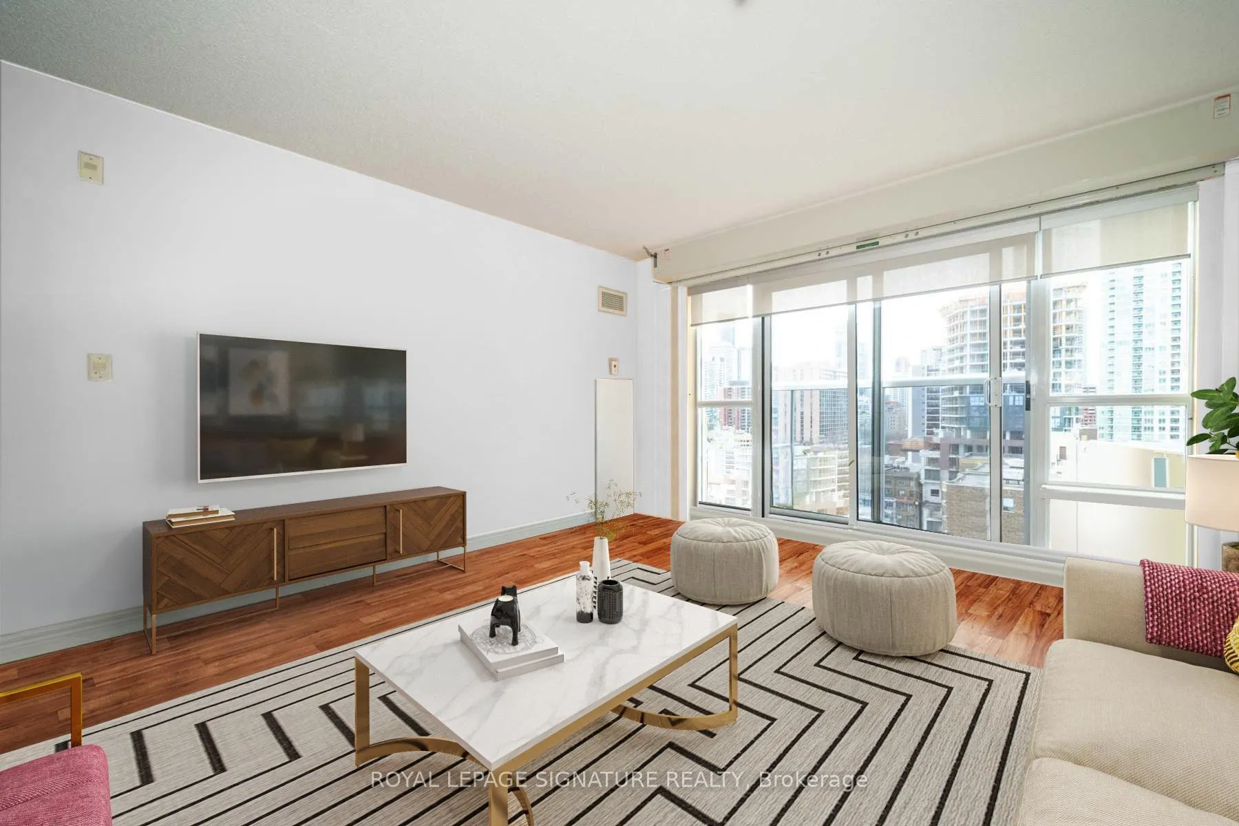 Photo 3 of Unit 1004, 225 Wellesley Street E, Toronto, Cabbagetown-South St. James Town — HOMEH