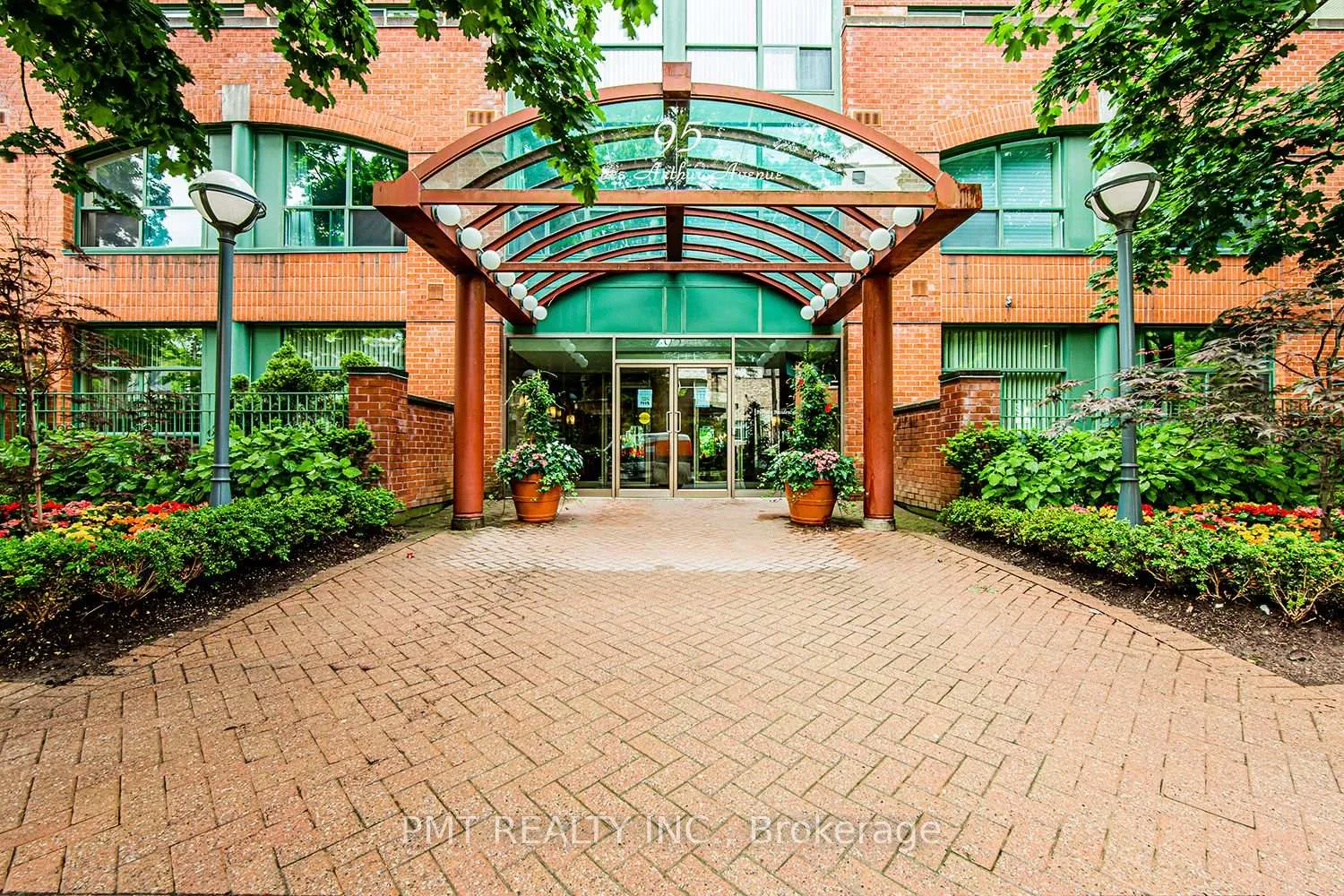 Front of Unit 103, 95 Prince Arthur Avenue