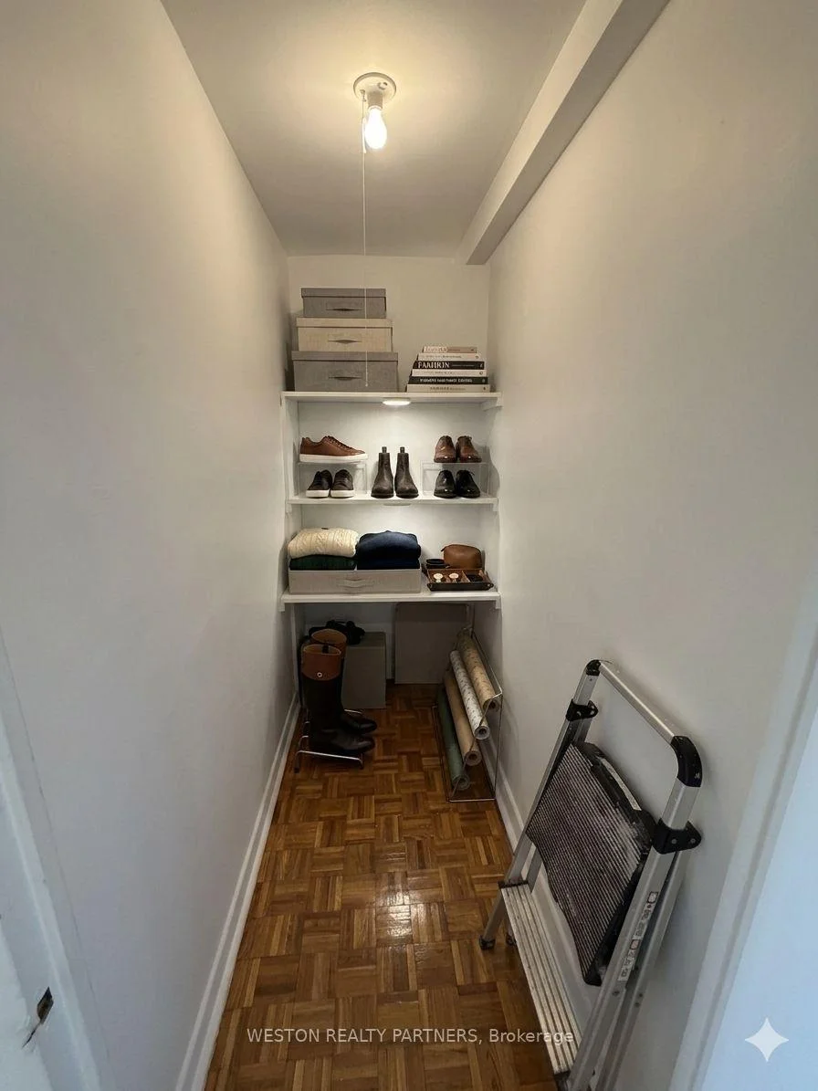 Photo 6 of Unit 708, 88 Wellesley Street E, Toronto, Church-Yonge Corridor — HOMEH