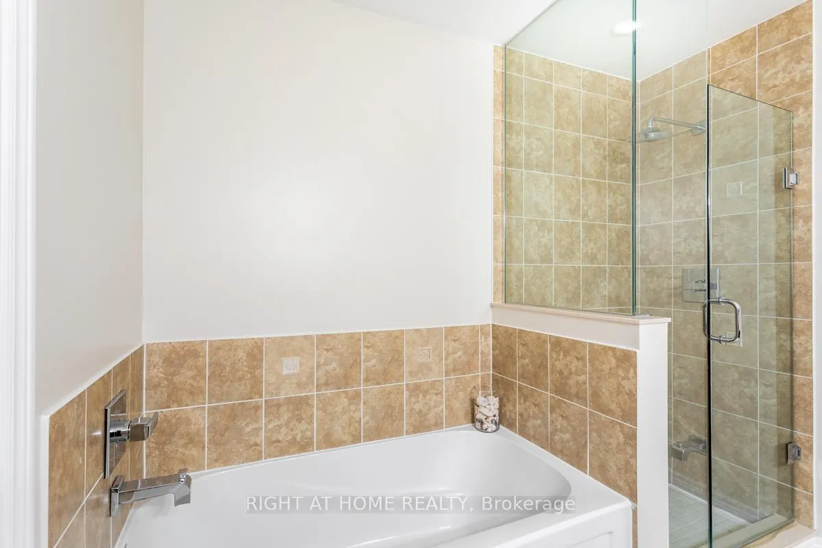 Photo 18 of Unit 28, 2460 Prince Michael Drive, Oakville, Joshua Creek — HOMEH