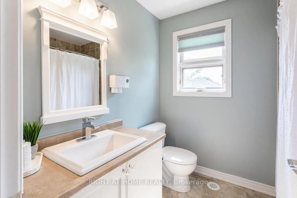 Photo 22 of Unit 28, 2460 Prince Michael Drive, Oakville, Joshua Creek — HOMEH
