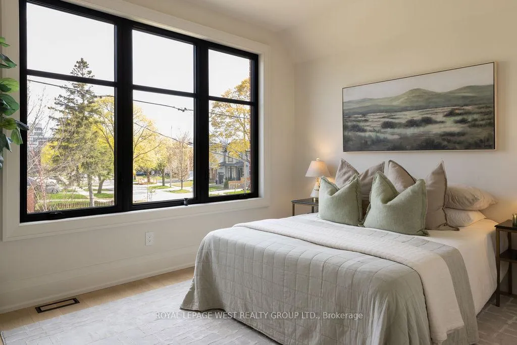 Photo 19 of 60 Athol Avenue, Etobicoke, Stonegate-Queensway — HOMEH