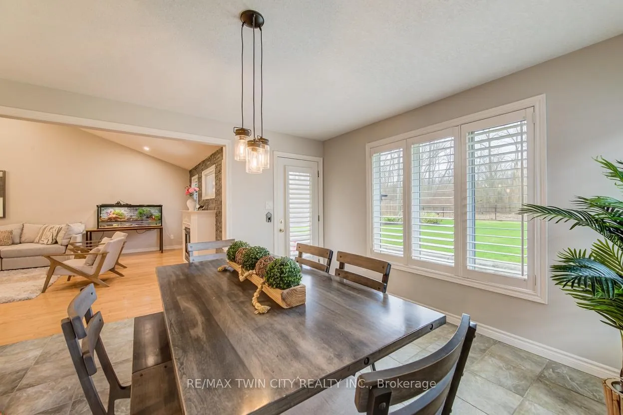 Photo 15 of 77 Laschinger Boulevard, Wilmot, New Hamburg — HOMEH