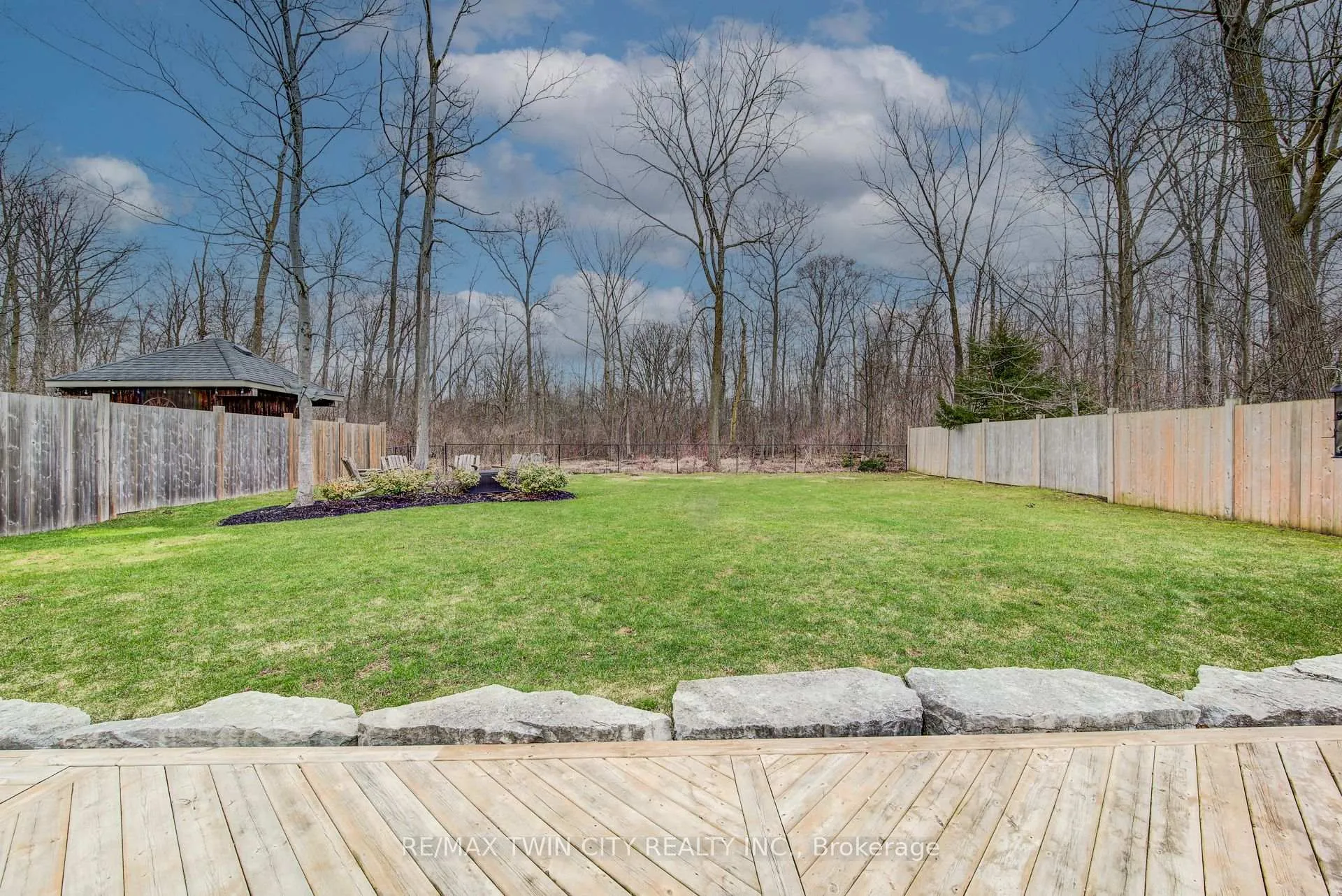 Photo 45 of 77 Laschinger Boulevard, Wilmot, New Hamburg — HOMEH