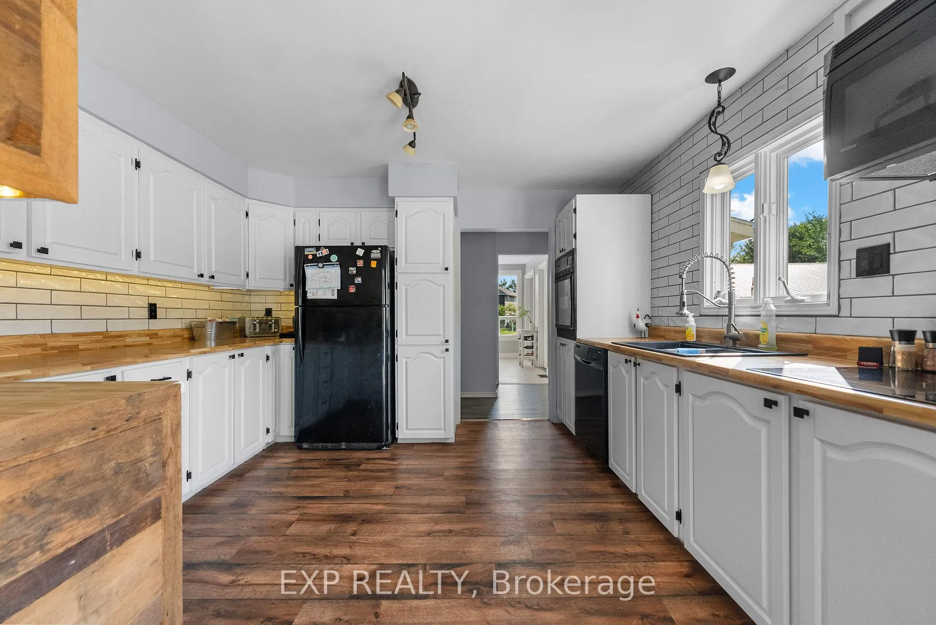 Photo 18 of 2427 Lochwinnoch Road, Horton, Horton Twp — HOMEH