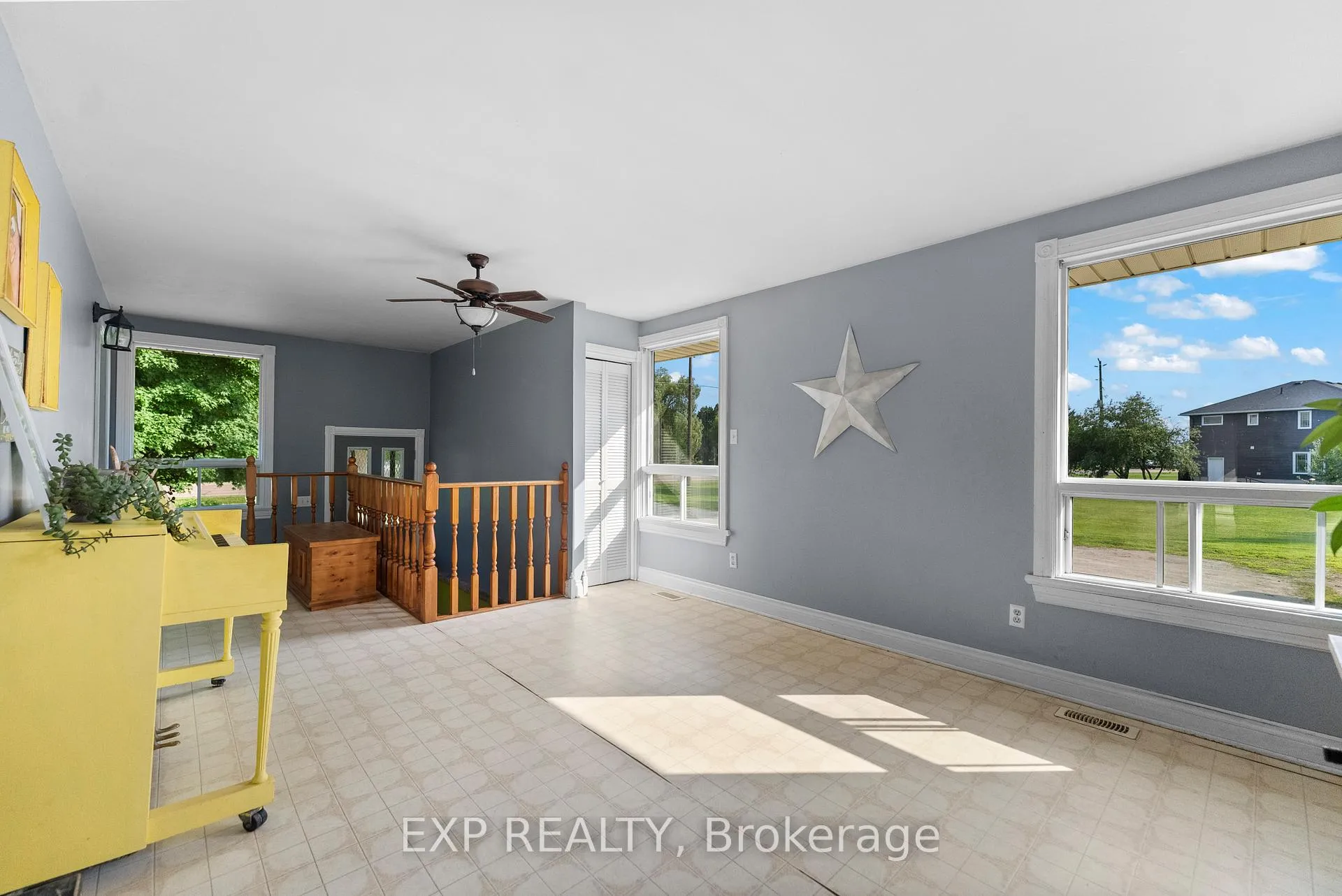 Photo 23 of 2427 Lochwinnoch Road, Horton, Horton Twp — HOMEH