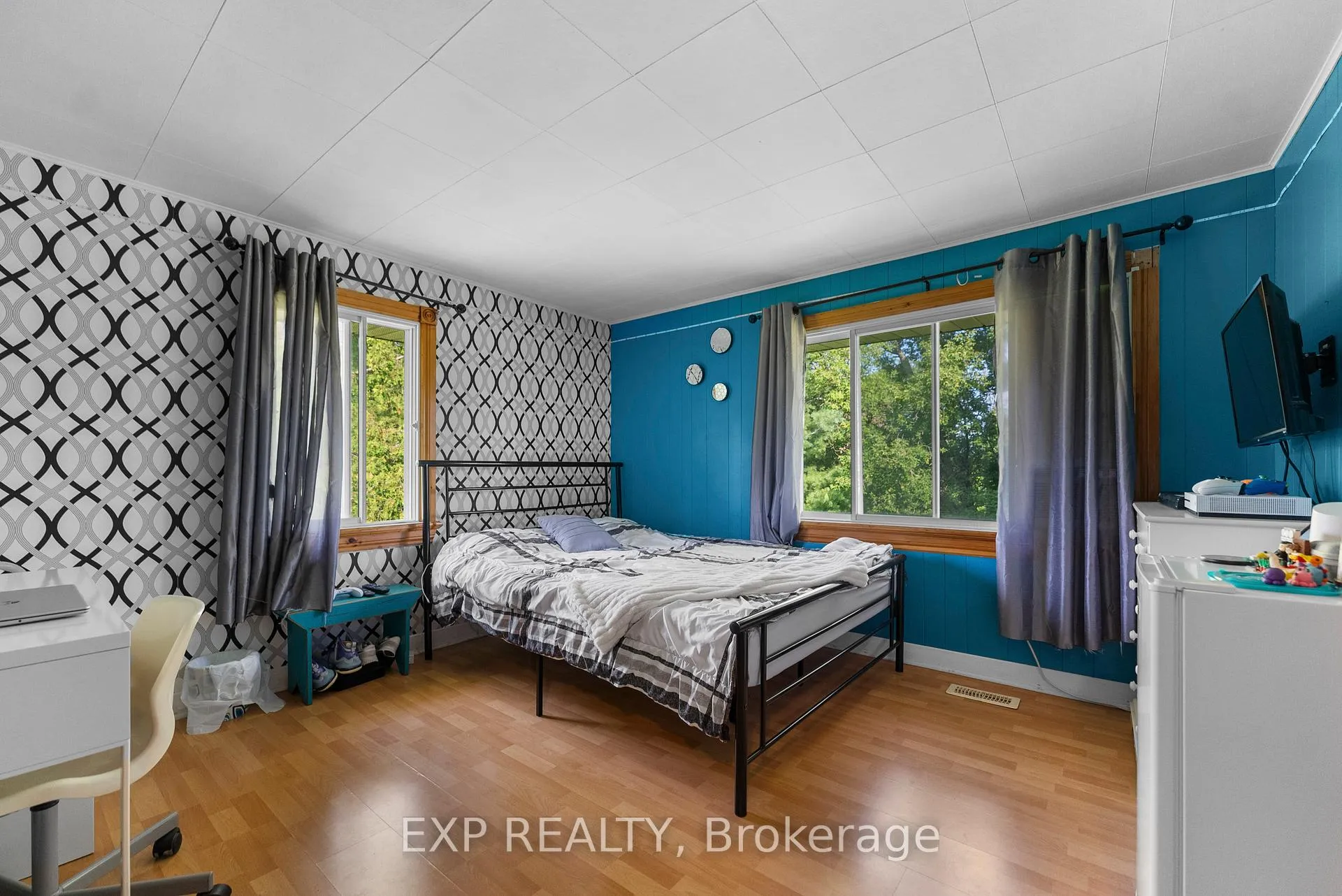 Photo 27 of 2427 Lochwinnoch Road, Horton, Horton Twp — HOMEH