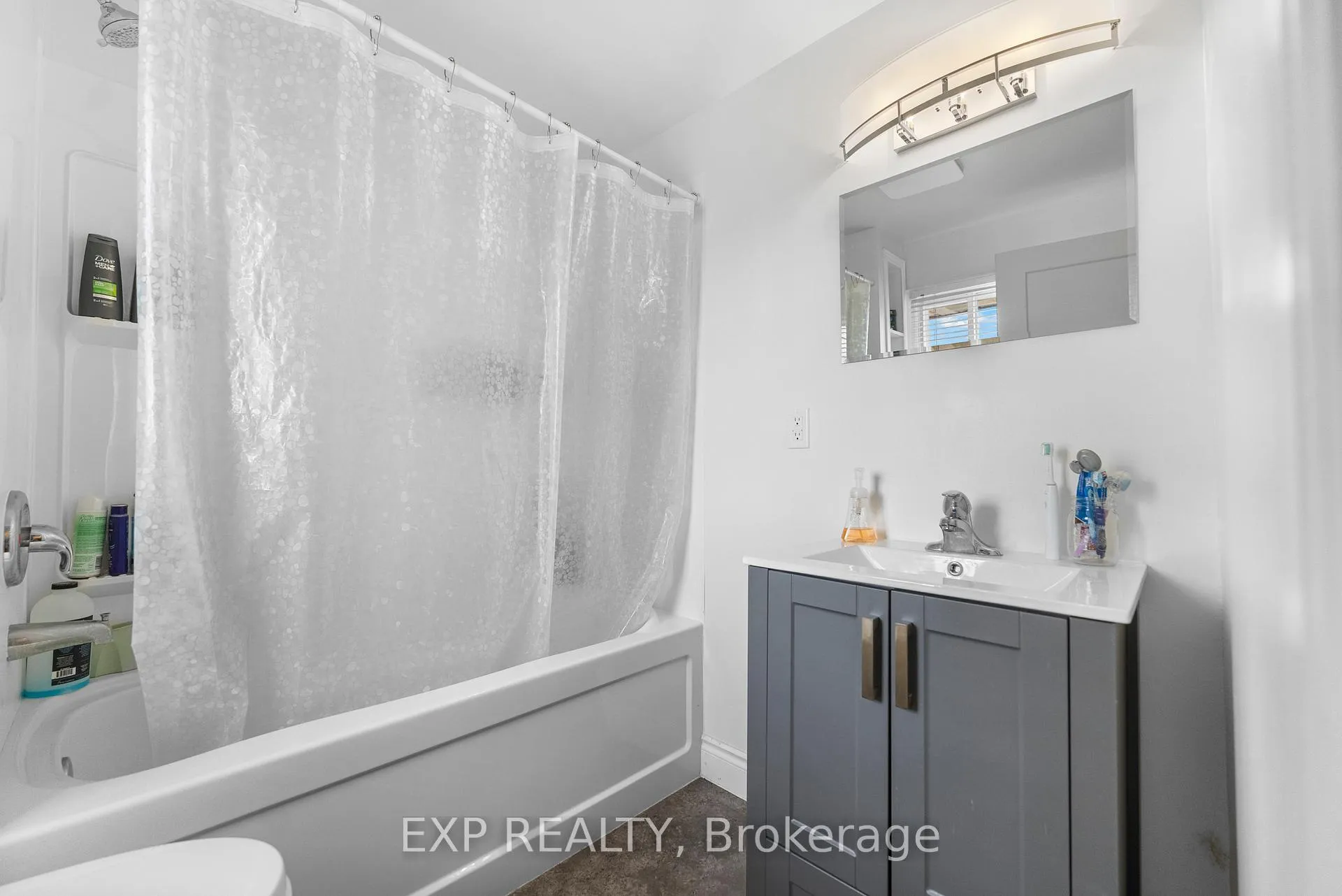 Photo 30 of 2427 Lochwinnoch Road, Horton, Horton Twp — HOMEH