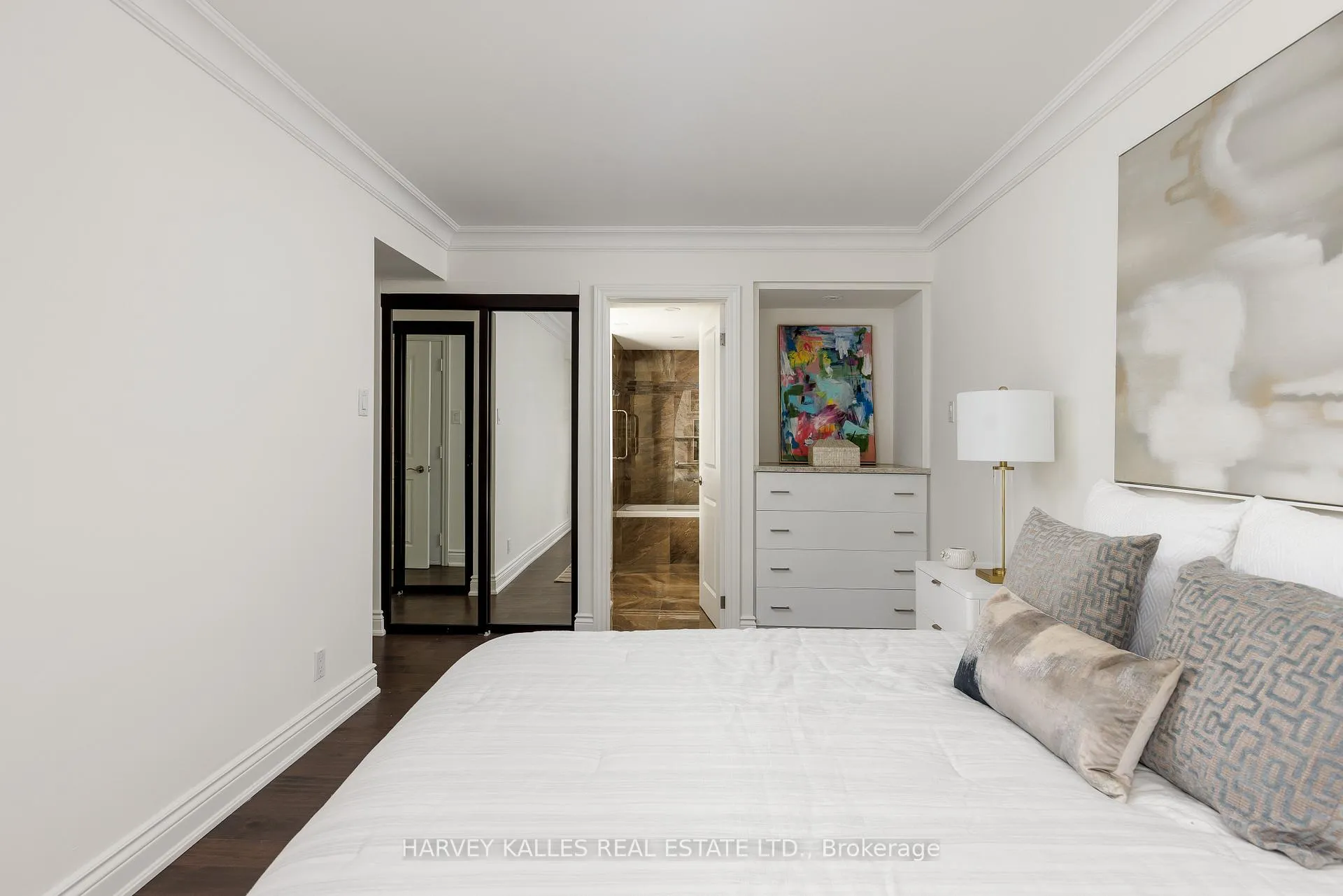Photo 20 of Unit 307, 447 Walmer Road, Toronto, Forest Hill South — HOMEH