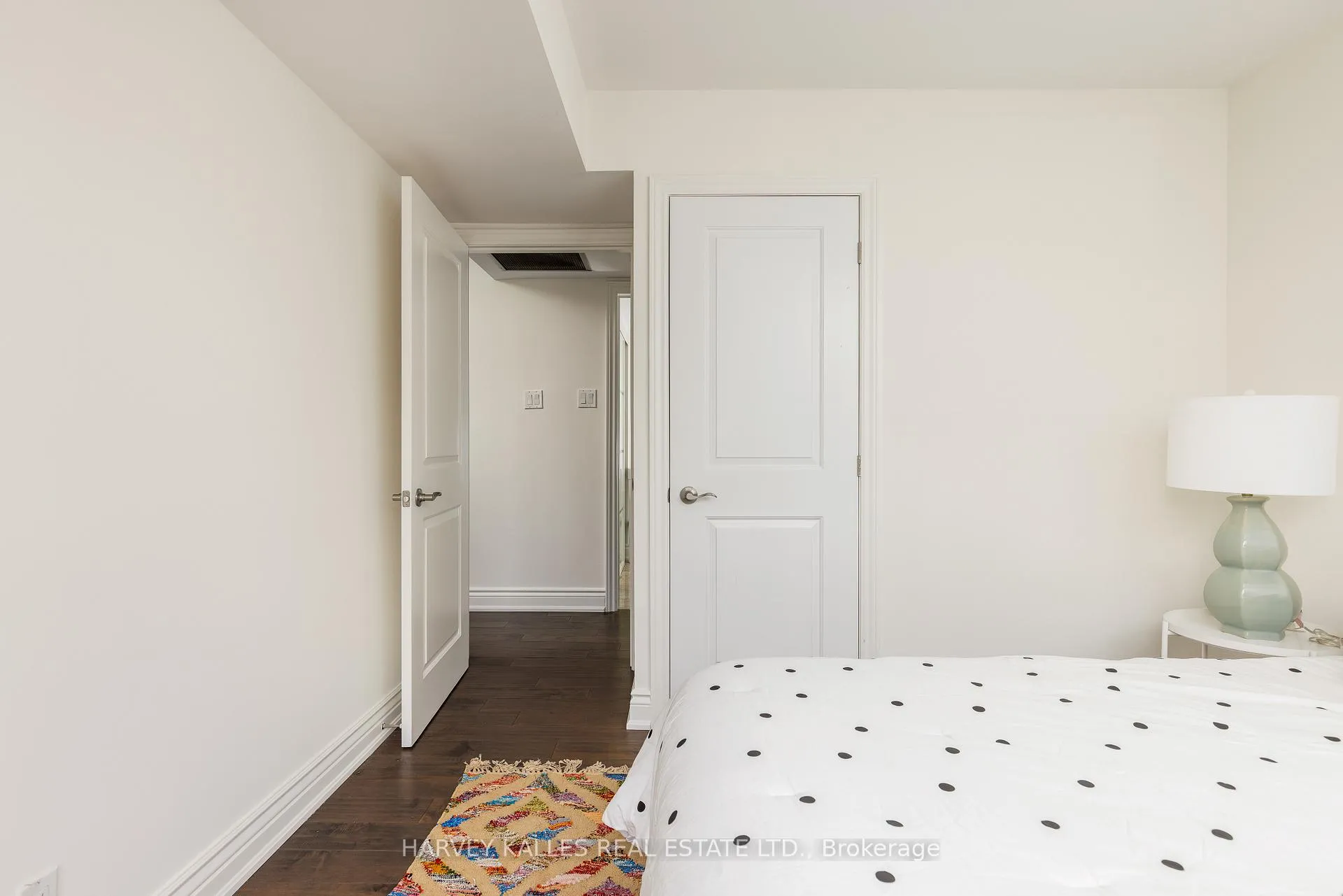 Photo 25 of Unit 307, 447 Walmer Road, Toronto, Forest Hill South — HOMEH
