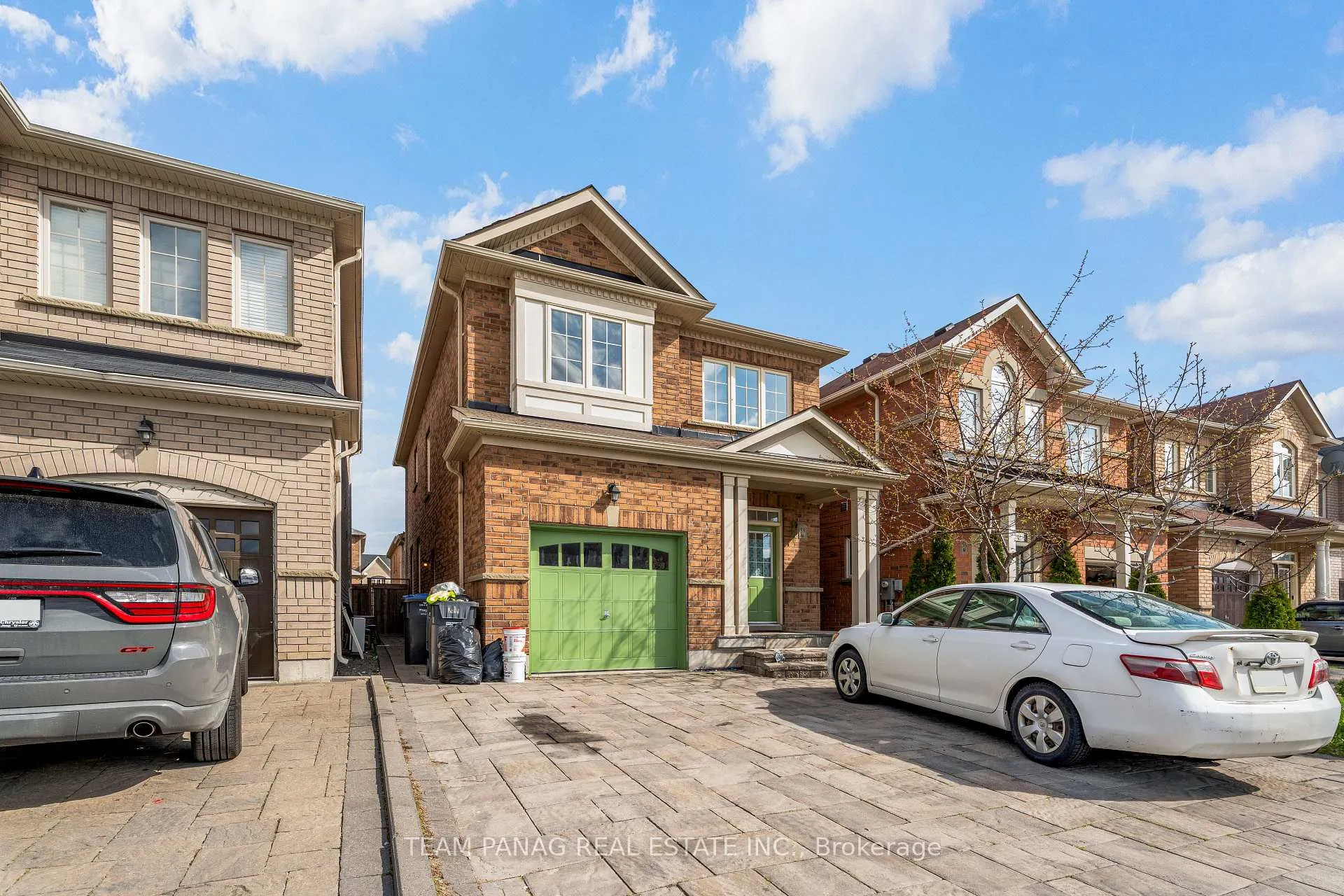 Photo 2 of Unit Basement, 58 Meltwater Crescent, Brampton, Bram East — HOMEH