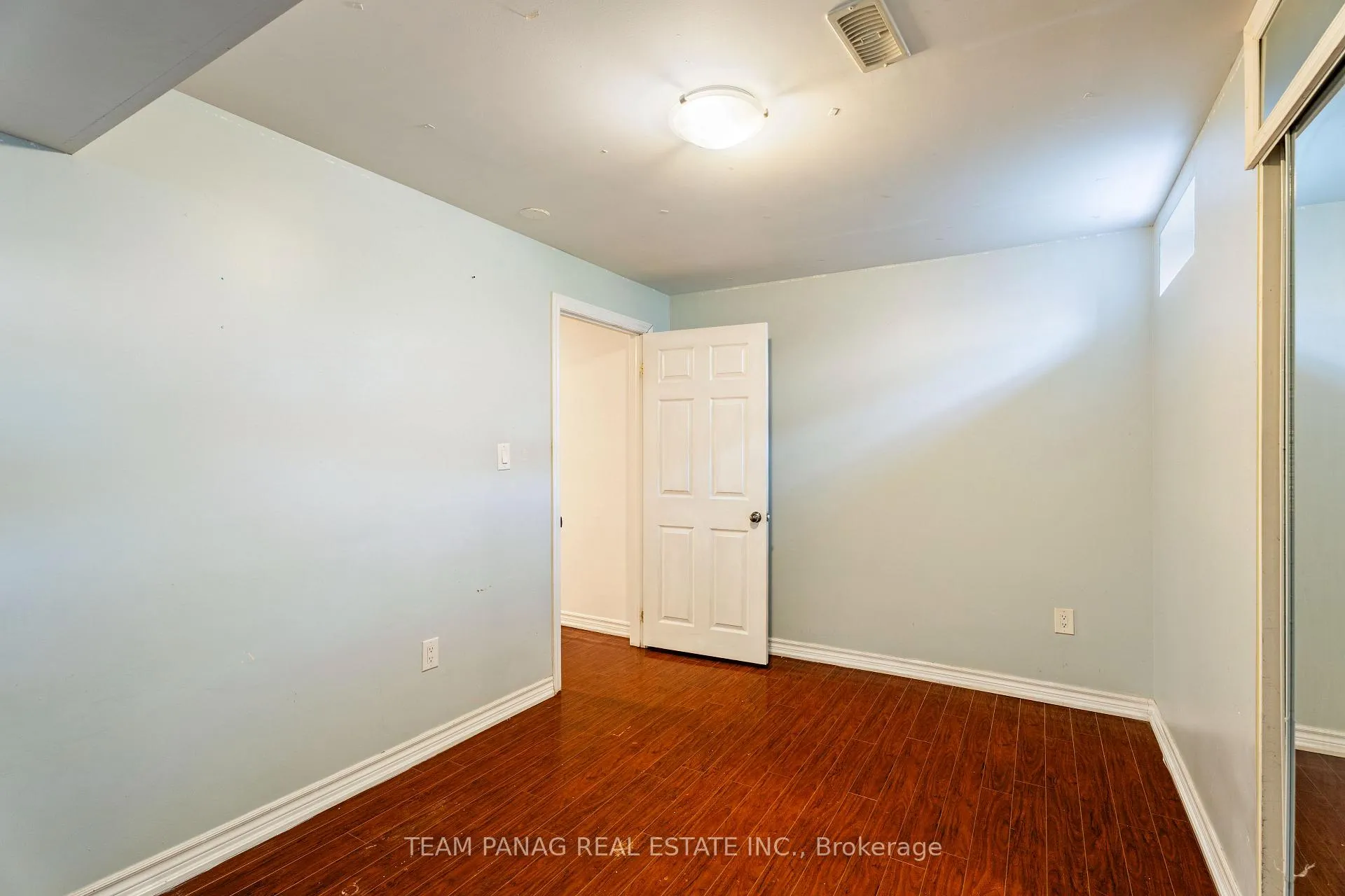 Photo 9 of Unit Basement, 58 Meltwater Crescent, Brampton, Bram East — HOMEH