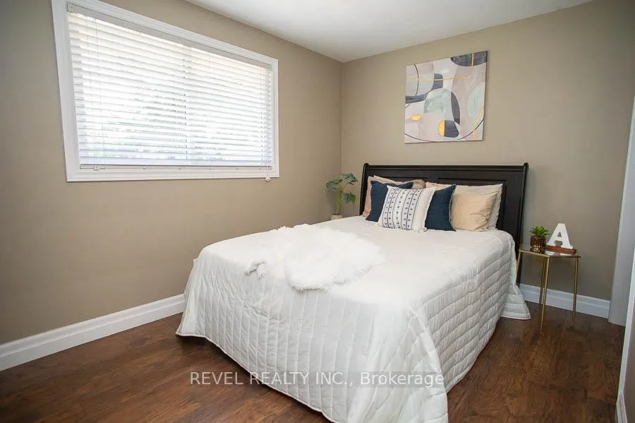 Photo 13 of 59 Wiltshire Drive, Brantford — HOMEH