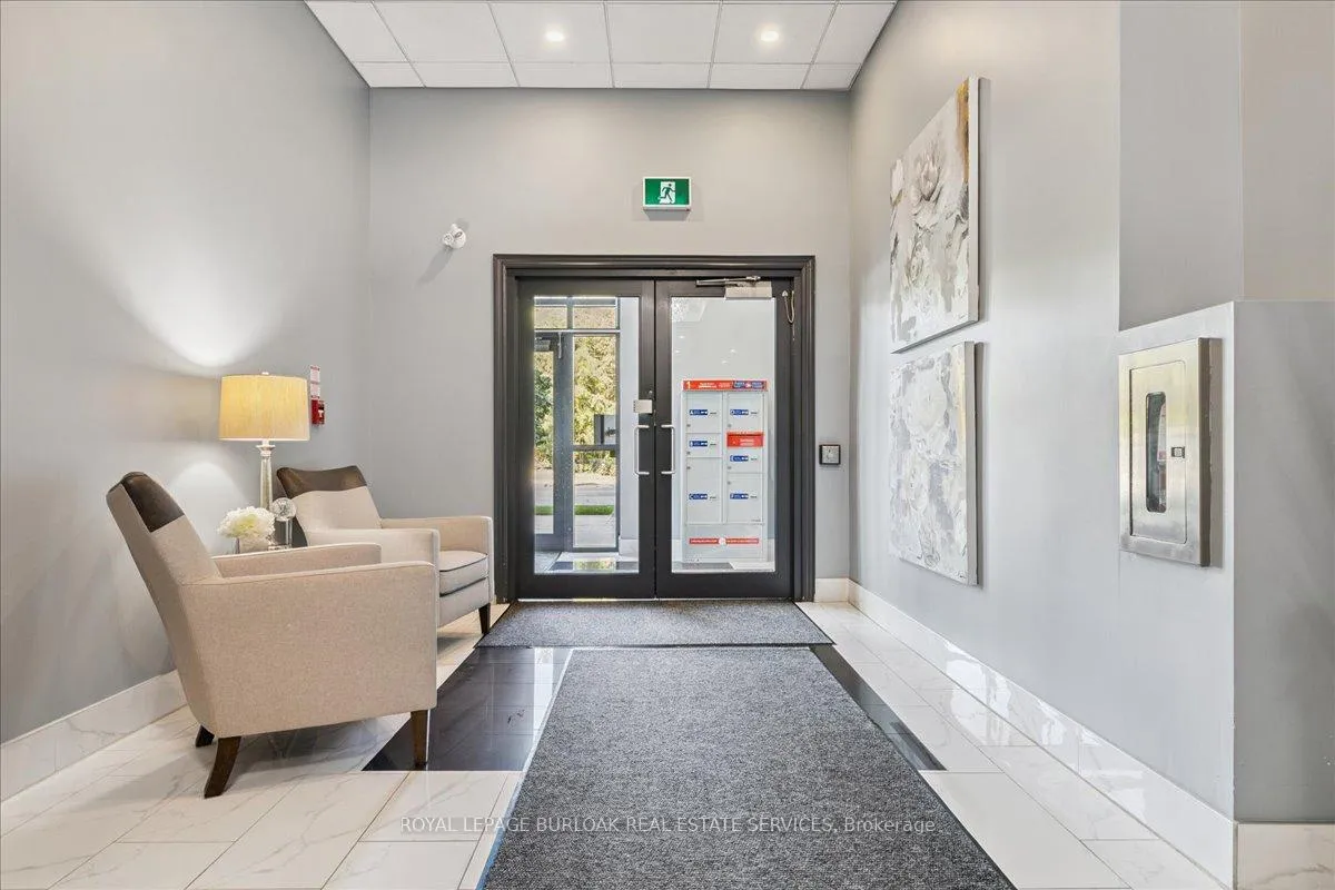 Photo 4 of Unit 408, 34 Plains Road E, Burlington, LaSalle — HOMEH