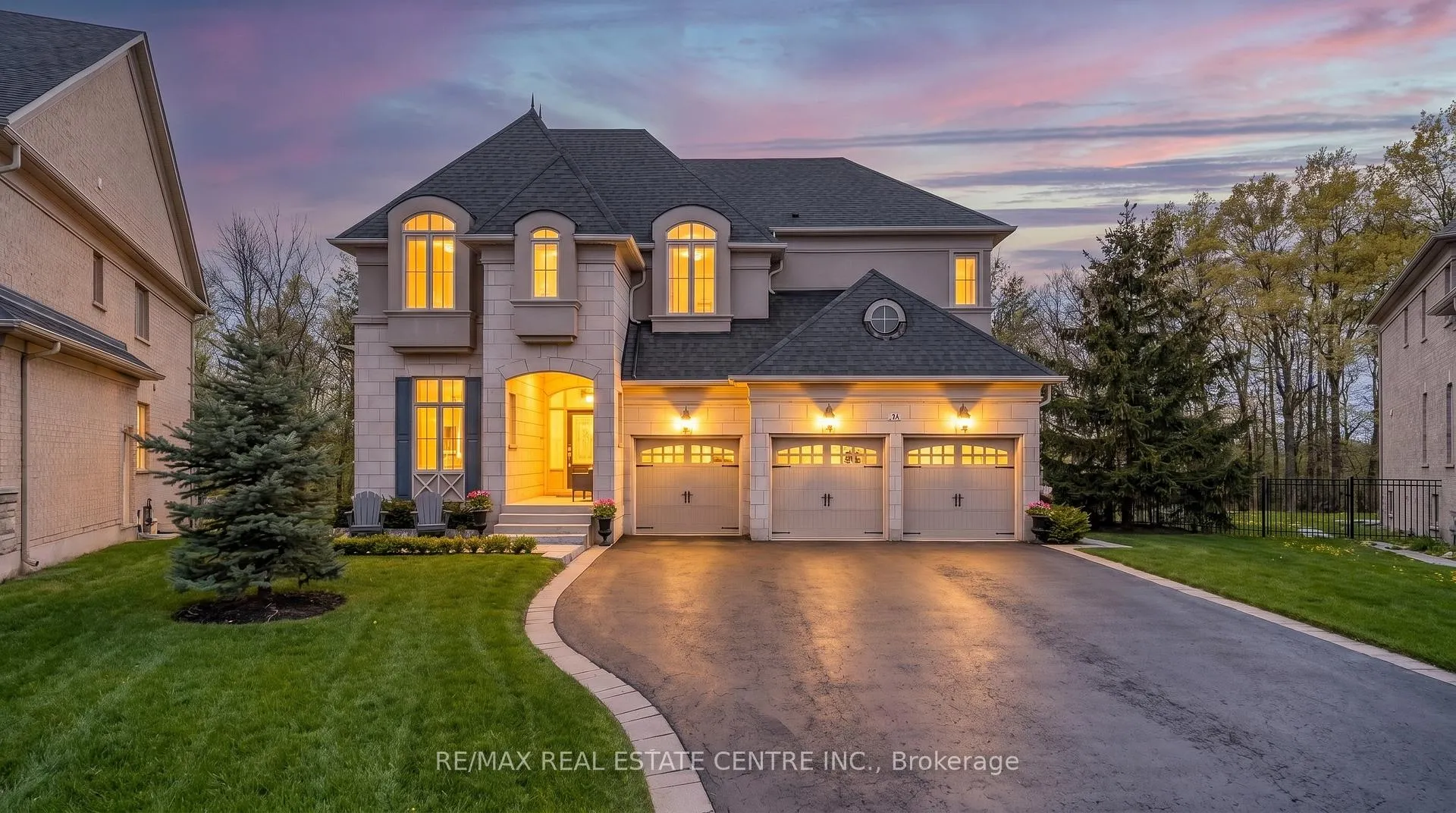 Photo 4 of 14 Canis Street, Brampton, Credit Valley — HOMEH