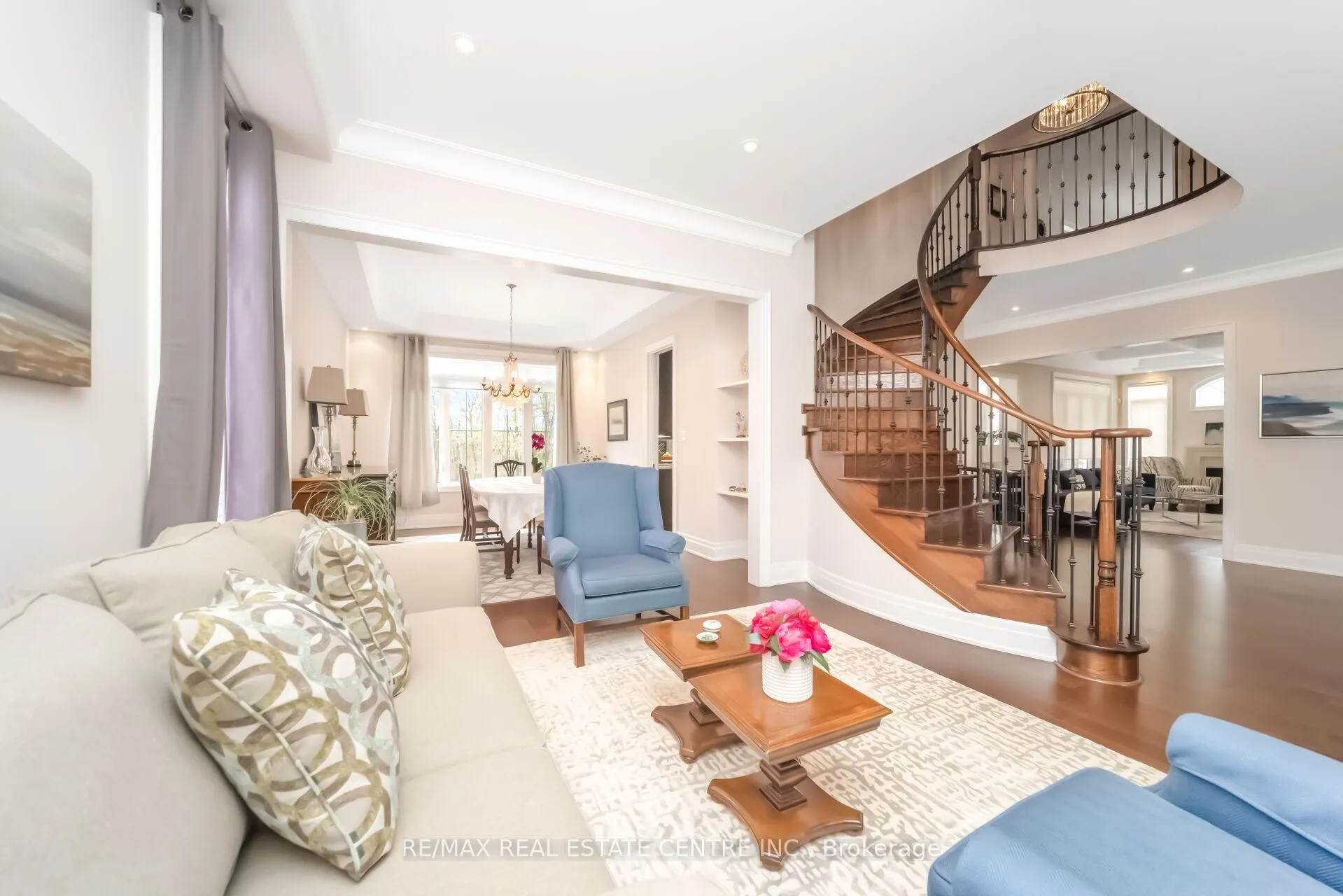 Photo 13 of 14 Canis Street, Brampton, Credit Valley — HOMEH
