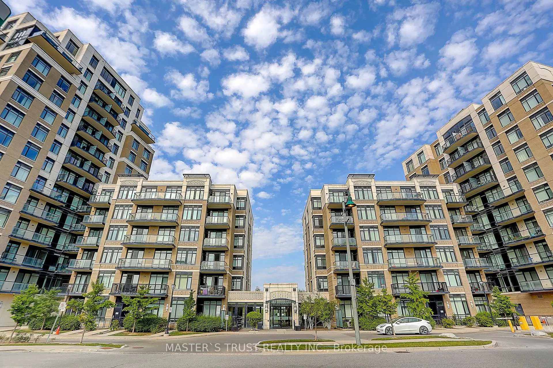 Photo 1 of Unit 505, 151 Upper Duke Crescent, Markham, Unionville — HOMEH
