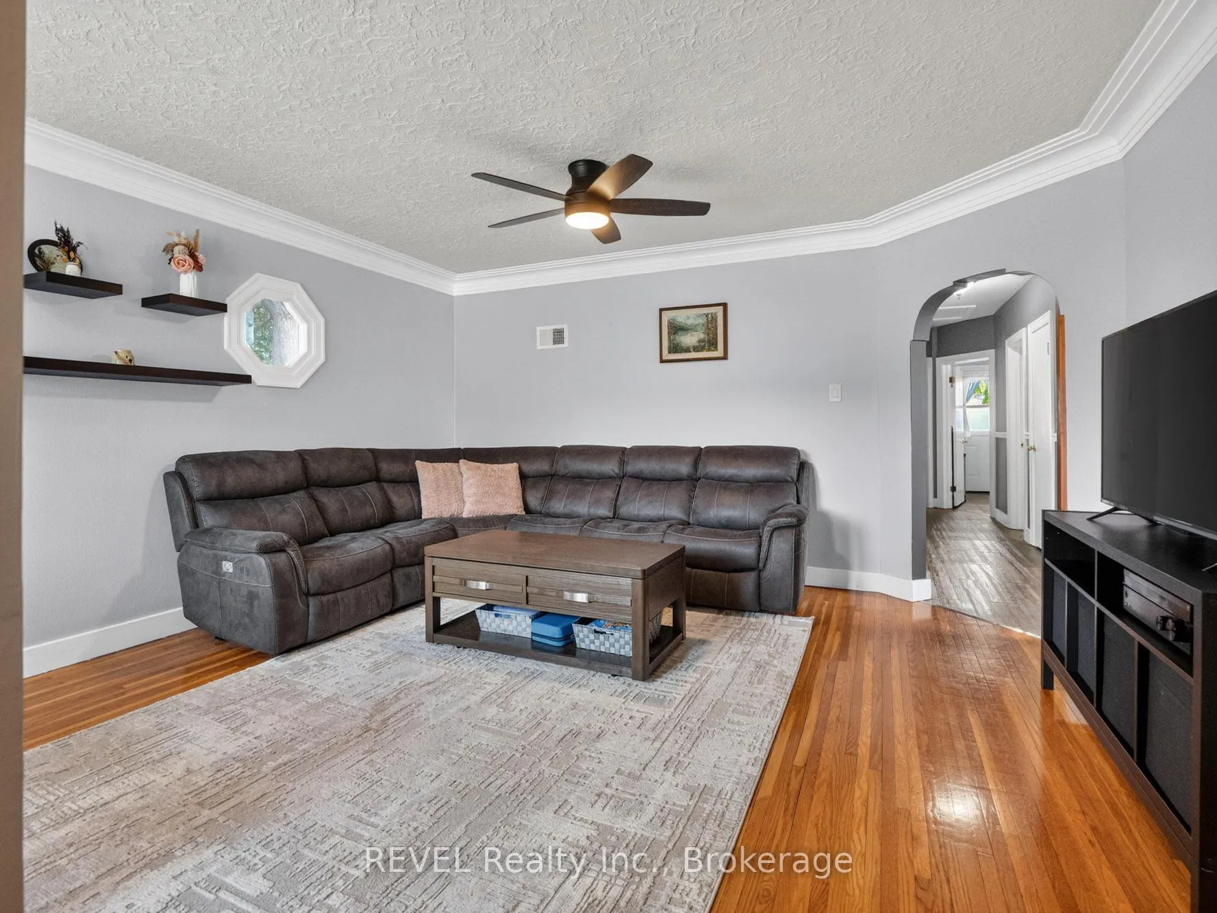 Photo 15 of 426 Geneva Street, St. Catharines, Vine/Linwell — HOMEH