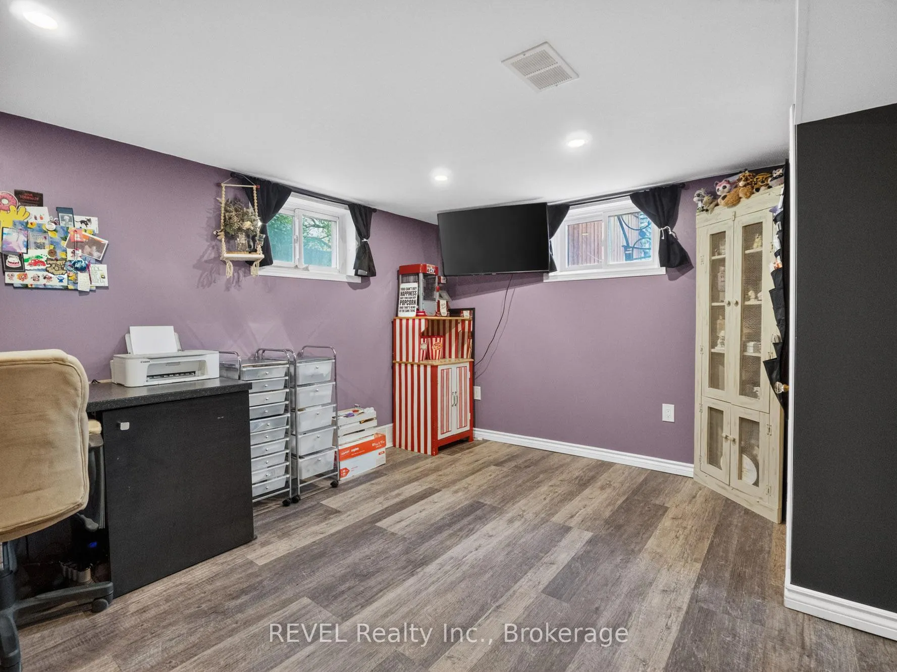 Photo 24 of 426 Geneva Street, St. Catharines, Vine/Linwell — HOMEH