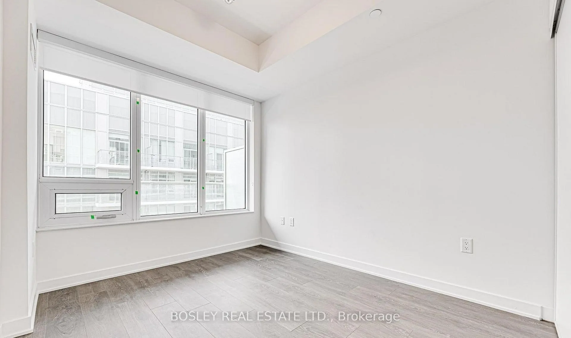 Photo 6 of Unit LPH13, 195 Redpath Avenue, Toronto, Mount Pleasant West — HOMEH
