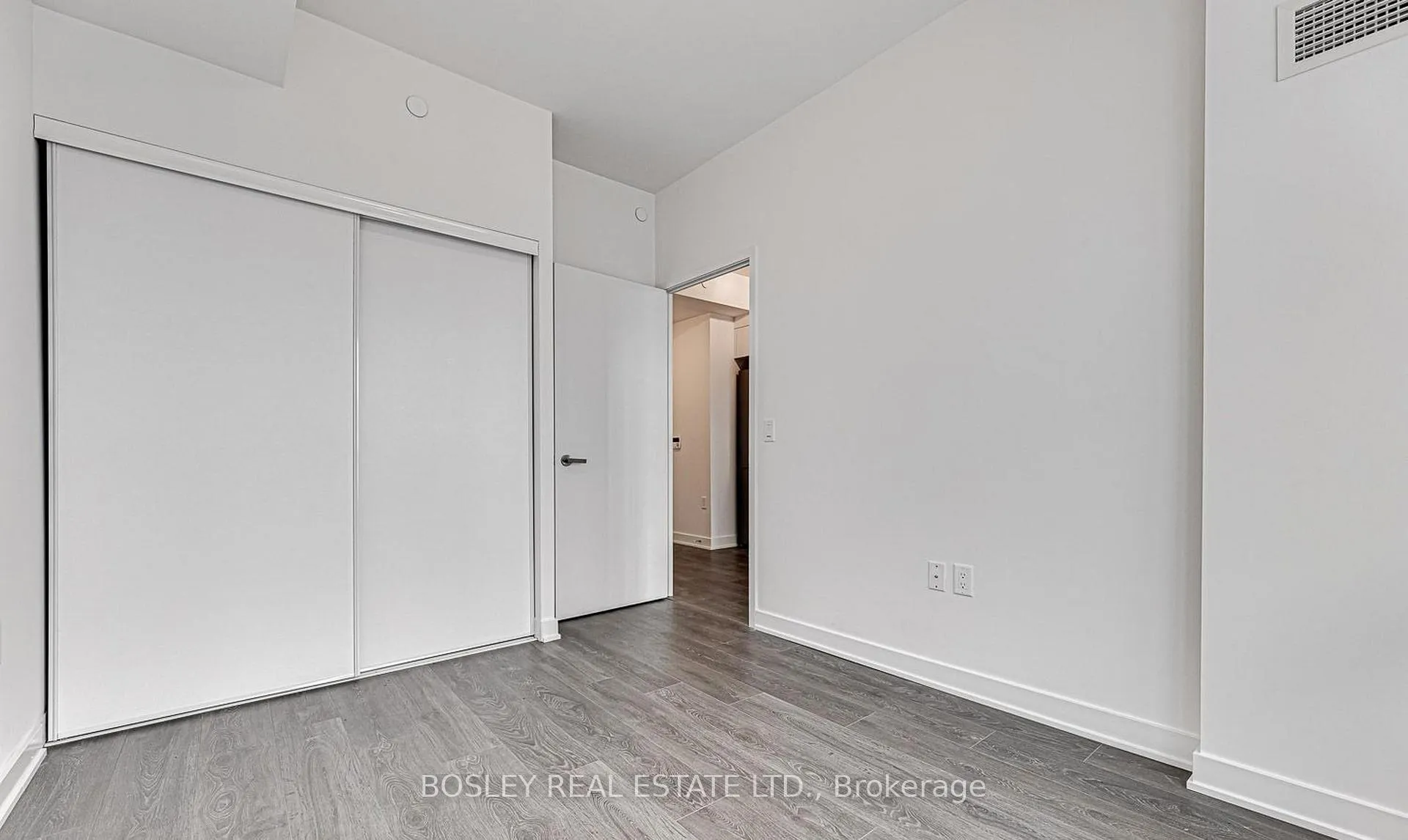 Photo 7 of Unit LPH13, 195 Redpath Avenue, Toronto, Mount Pleasant West — HOMEH