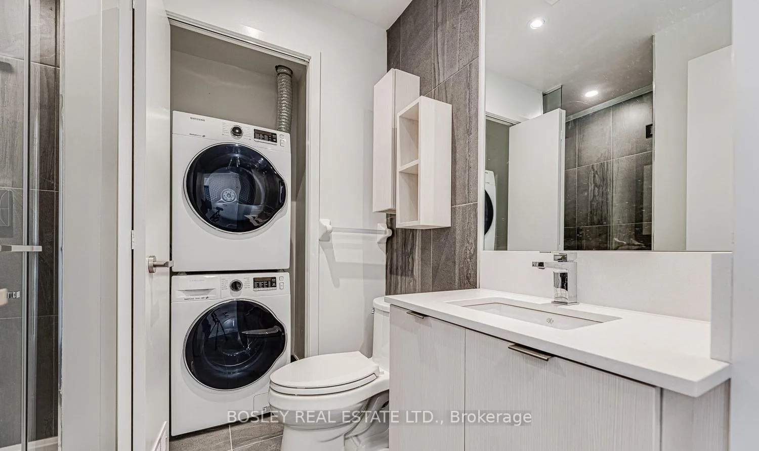 Photo 8 of Unit LPH13, 195 Redpath Avenue, Toronto, Mount Pleasant West — HOMEH