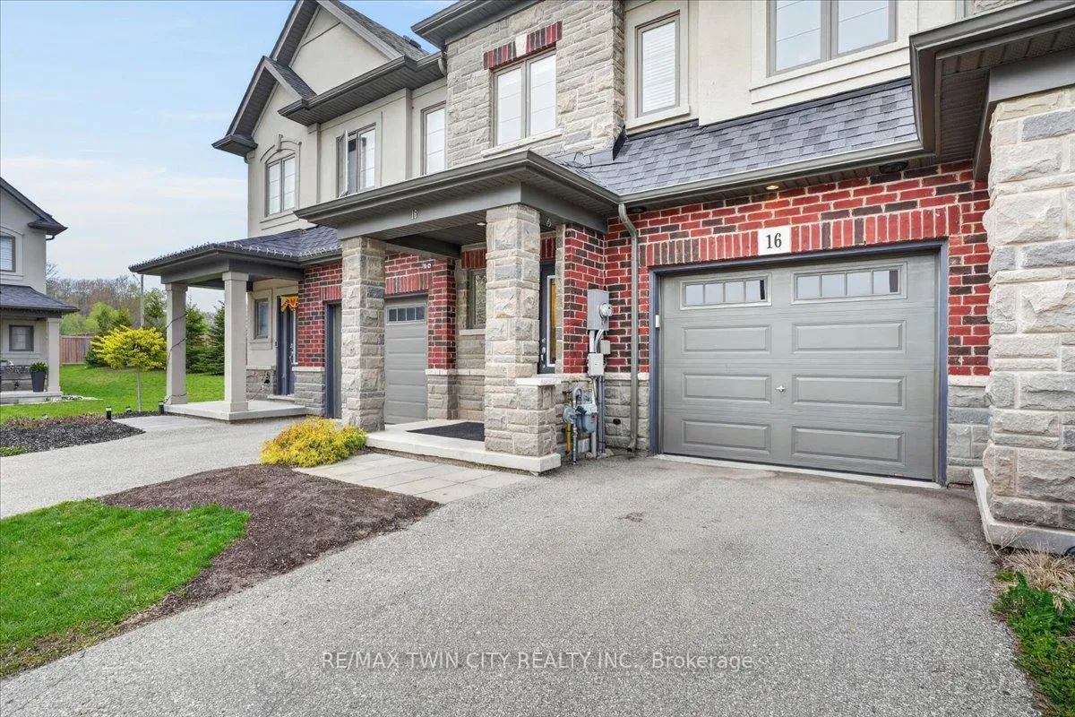 Photo 2 of Unit 16, 324 Equestrian Way, Cambridge — HOMEH