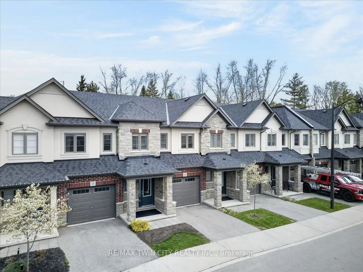 Photo 3 of Unit 16, 324 Equestrian Way, Cambridge — HOMEH