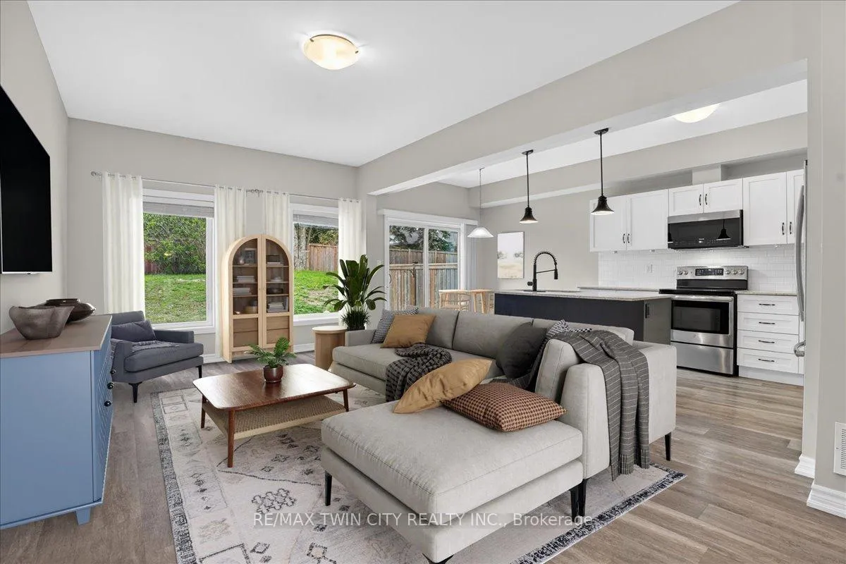 Photo 10 of Unit 16, 324 Equestrian Way, Cambridge — HOMEH