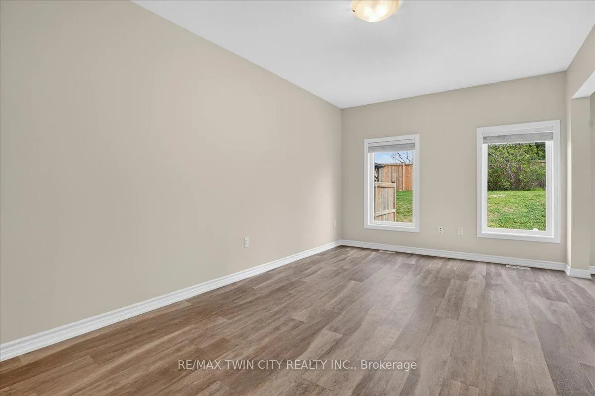 Photo 17 of Unit 16, 324 Equestrian Way, Cambridge — HOMEH
