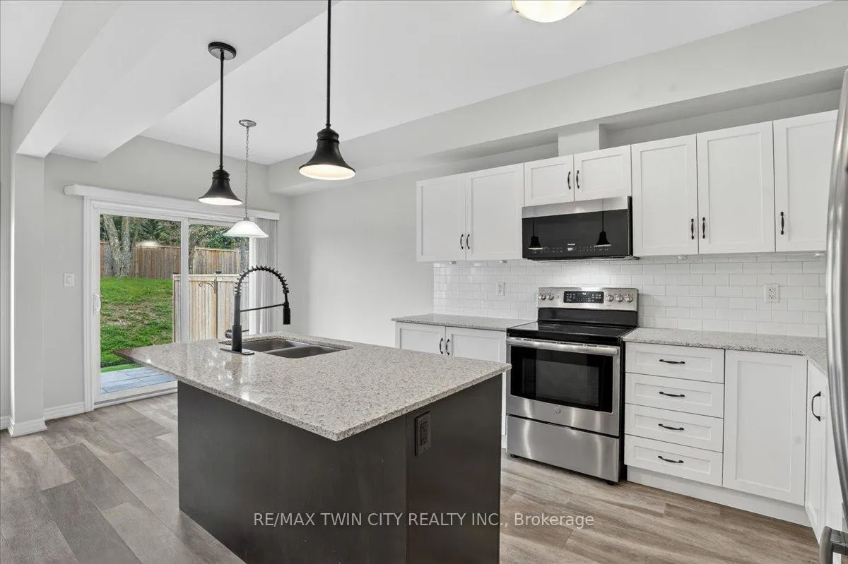 Photo 18 of Unit 16, 324 Equestrian Way, Cambridge — HOMEH