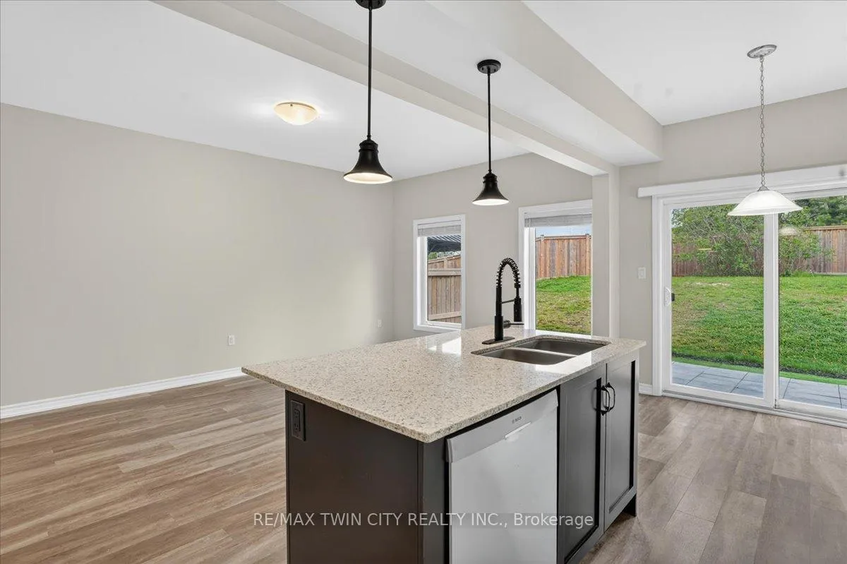 Photo 24 of Unit 16, 324 Equestrian Way, Cambridge — HOMEH