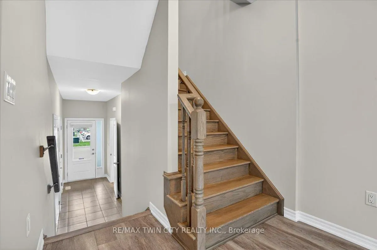 Photo 25 of Unit 16, 324 Equestrian Way, Cambridge — HOMEH