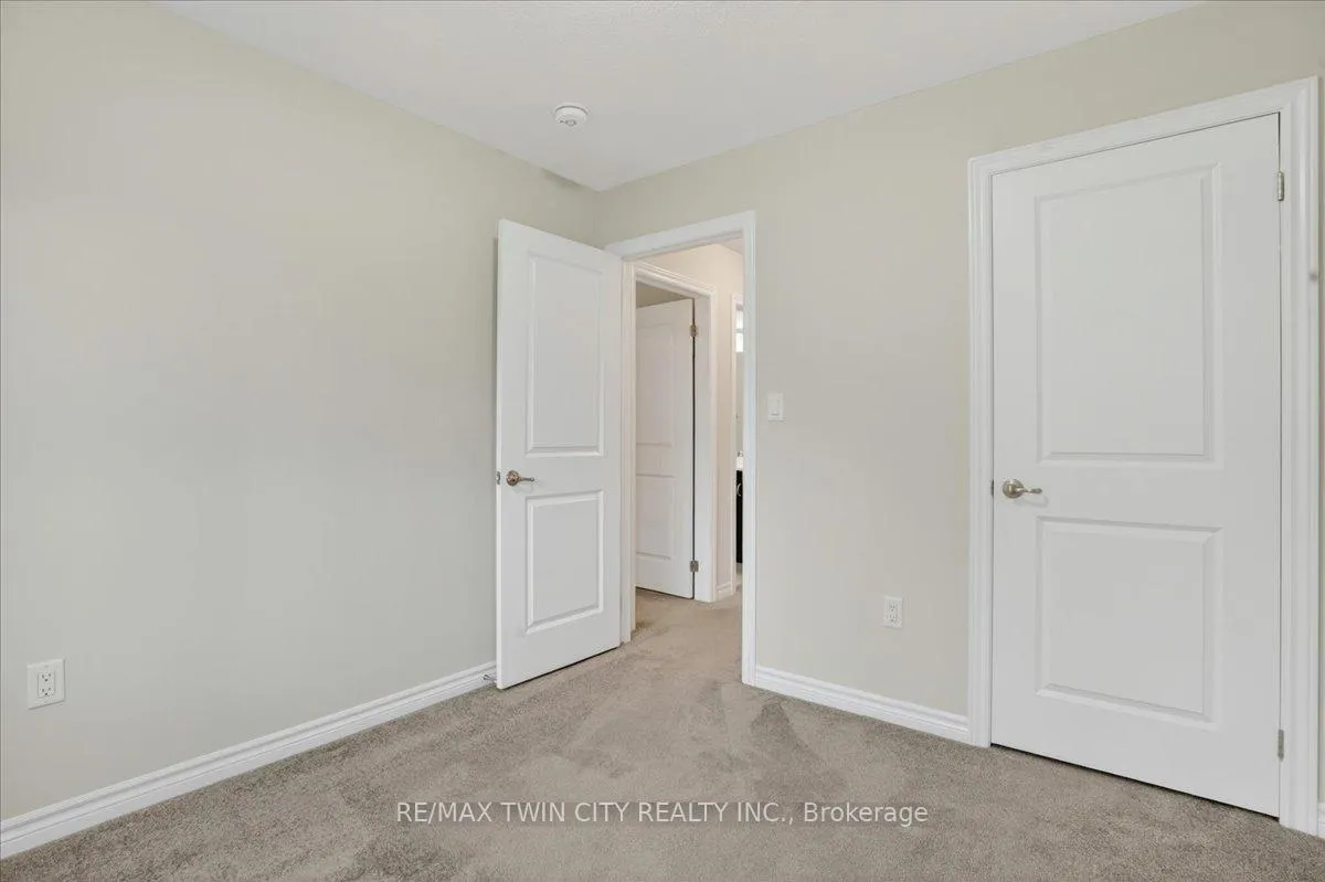 Photo 40 of Unit 16, 324 Equestrian Way, Cambridge — HOMEH