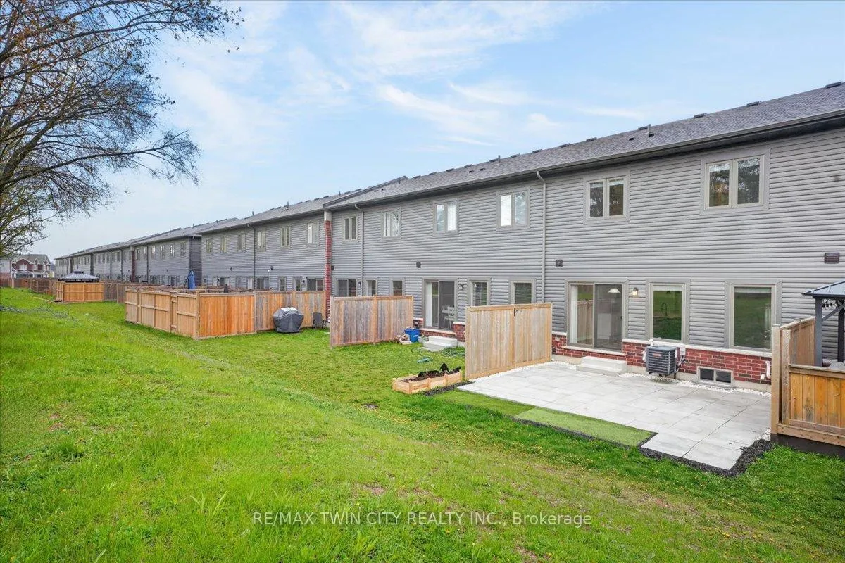 Photo 48 of Unit 16, 324 Equestrian Way, Cambridge — HOMEH