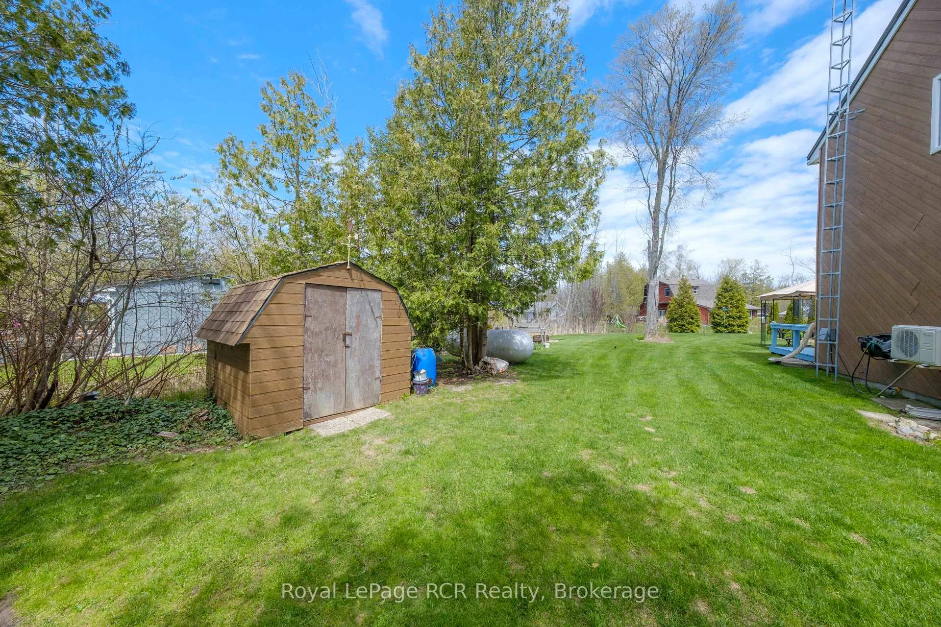 Photo 19 of 14 Whippoorwill Lane, Kincardine — HOMEH