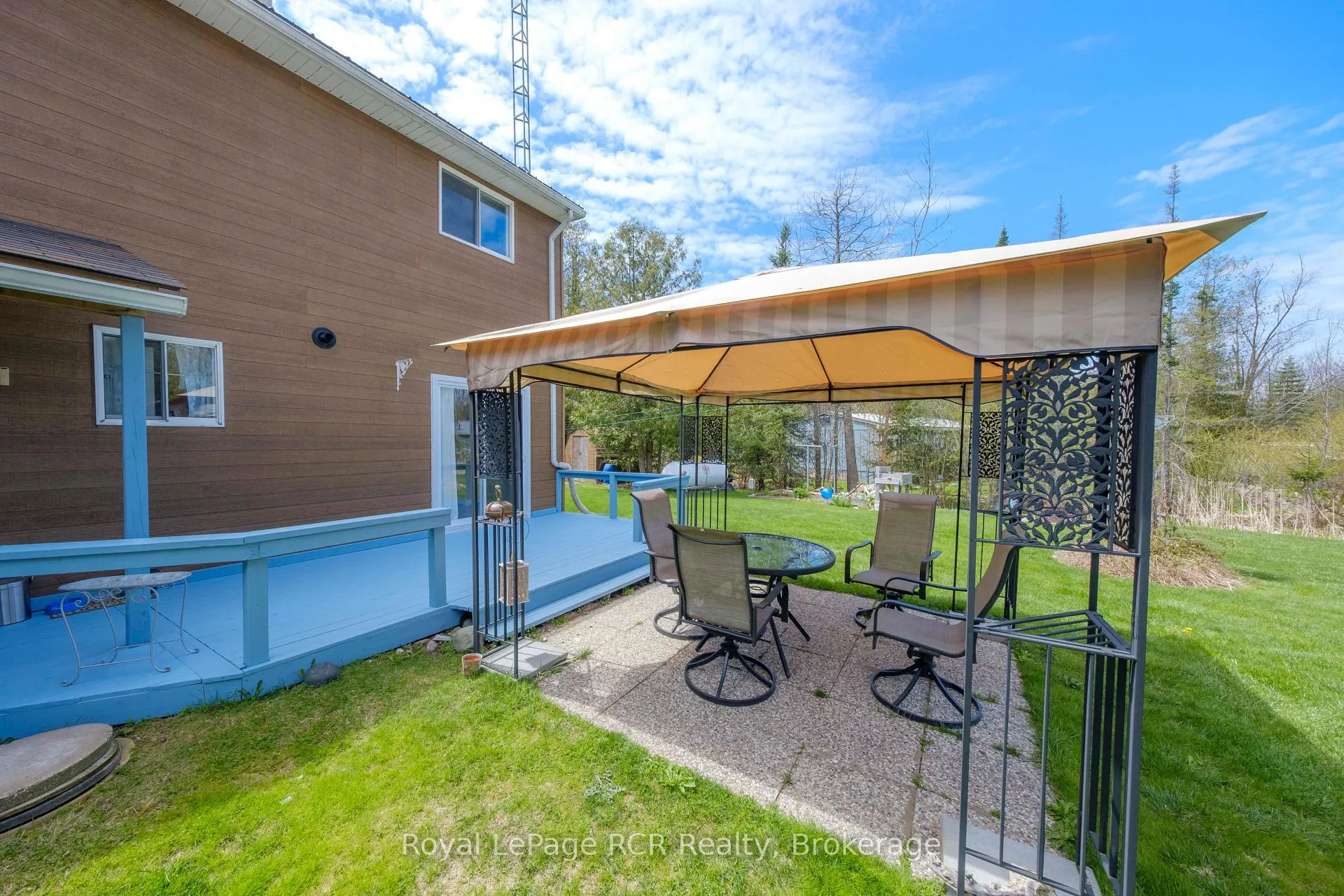 Photo 24 of 14 Whippoorwill Lane, Kincardine — HOMEH